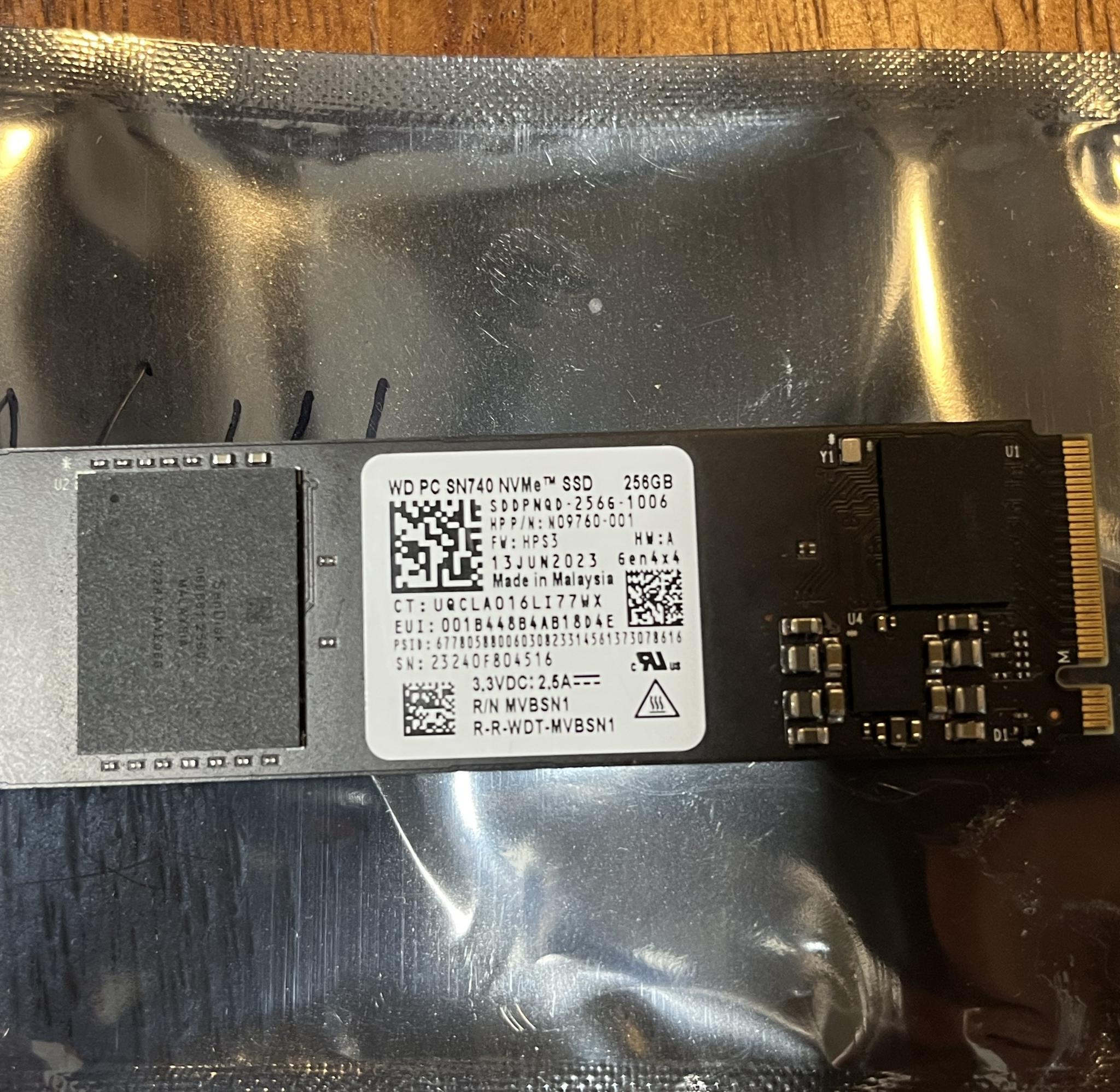 256GB WD Western Digital SN740 M.2 2280 NVMe PCIe Gen4 SSD SDDPNQD-256G-1006