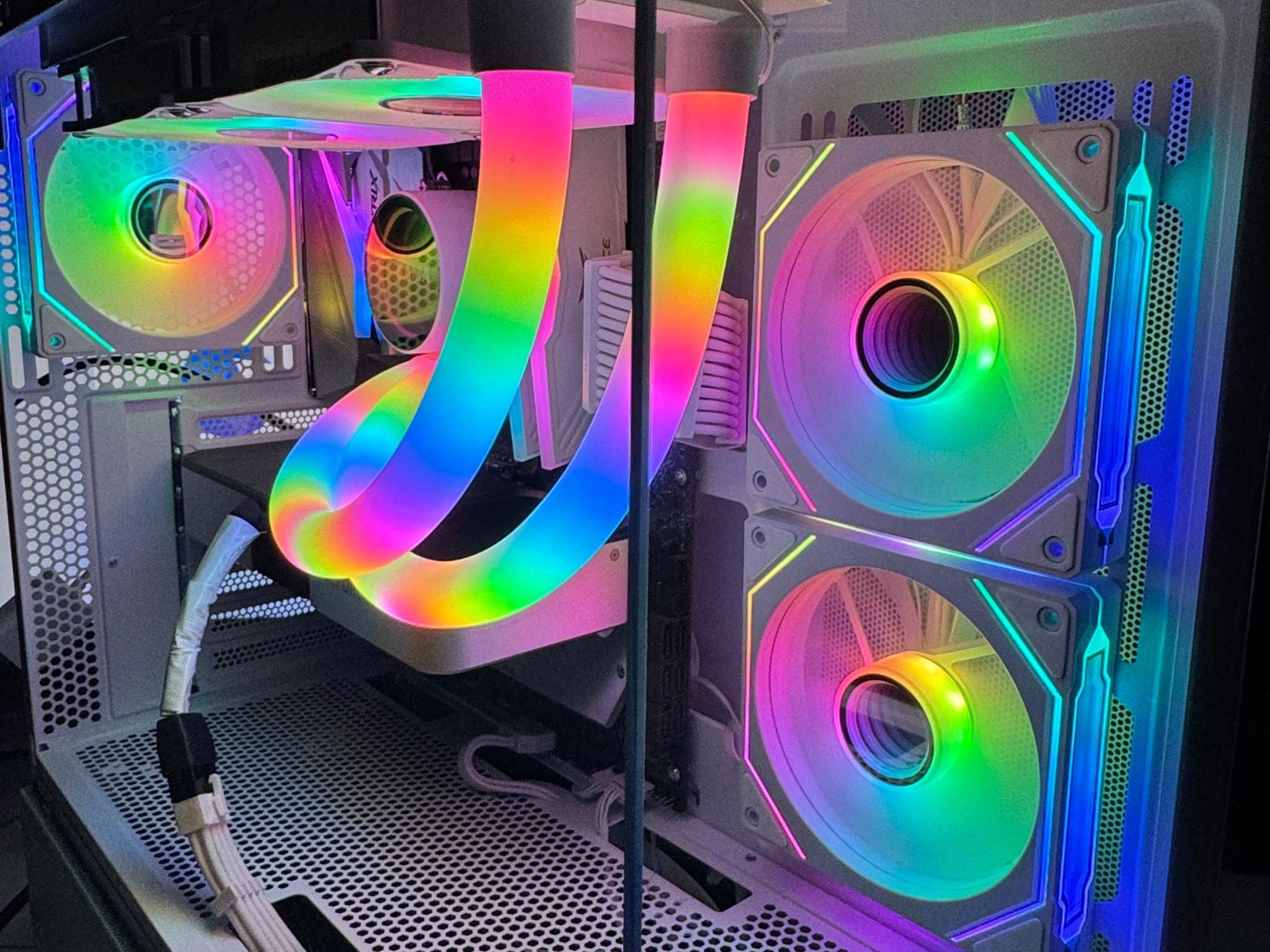 Best performance| Gaming pc | i7 9700k | 3060Ti 8GB | 16 GB ram