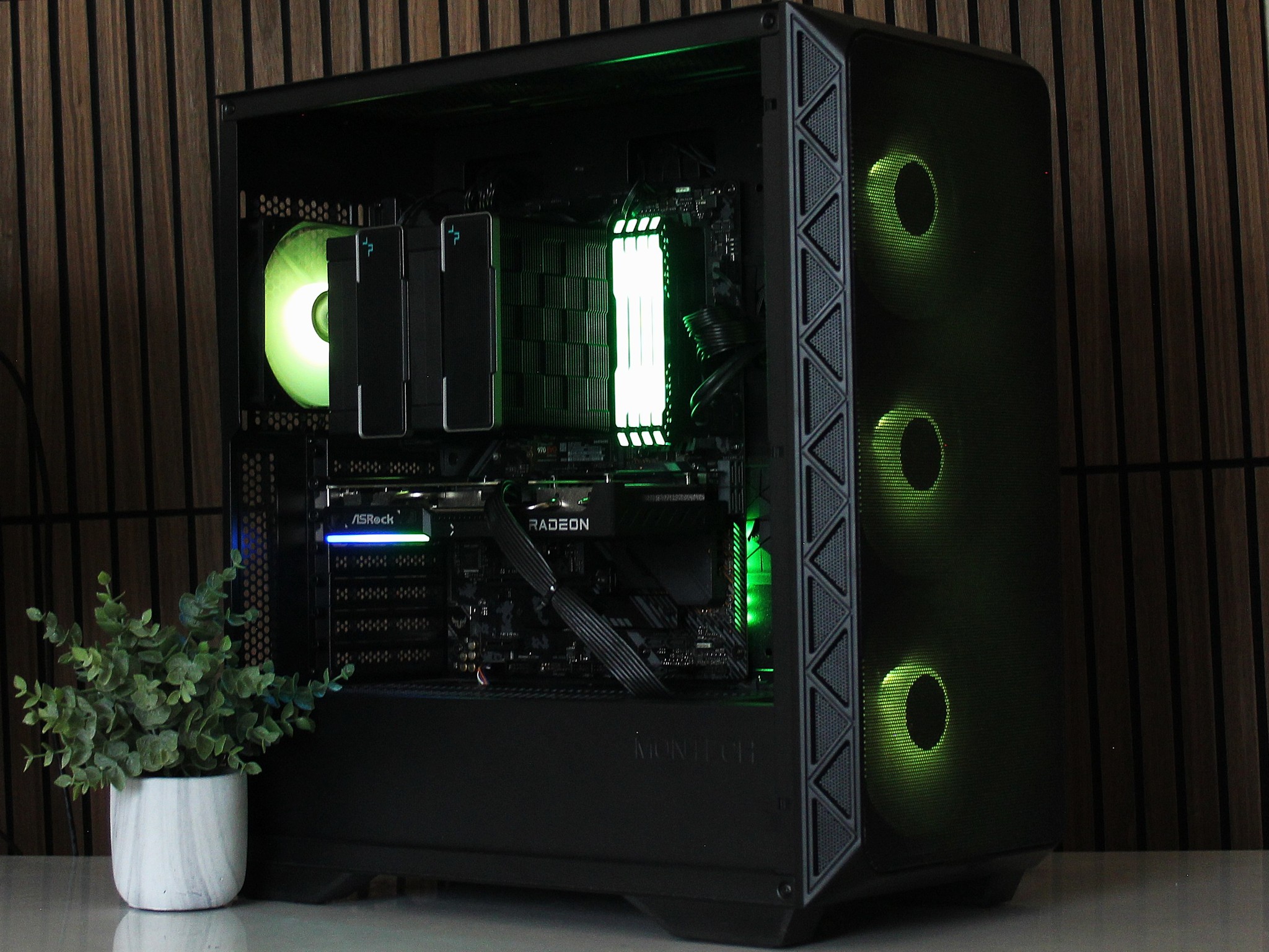 RX 9060XT 16GB | Ryzen 7 5700X | 32GB | NVME | GOLD PSU | Windows 11 | WIFI