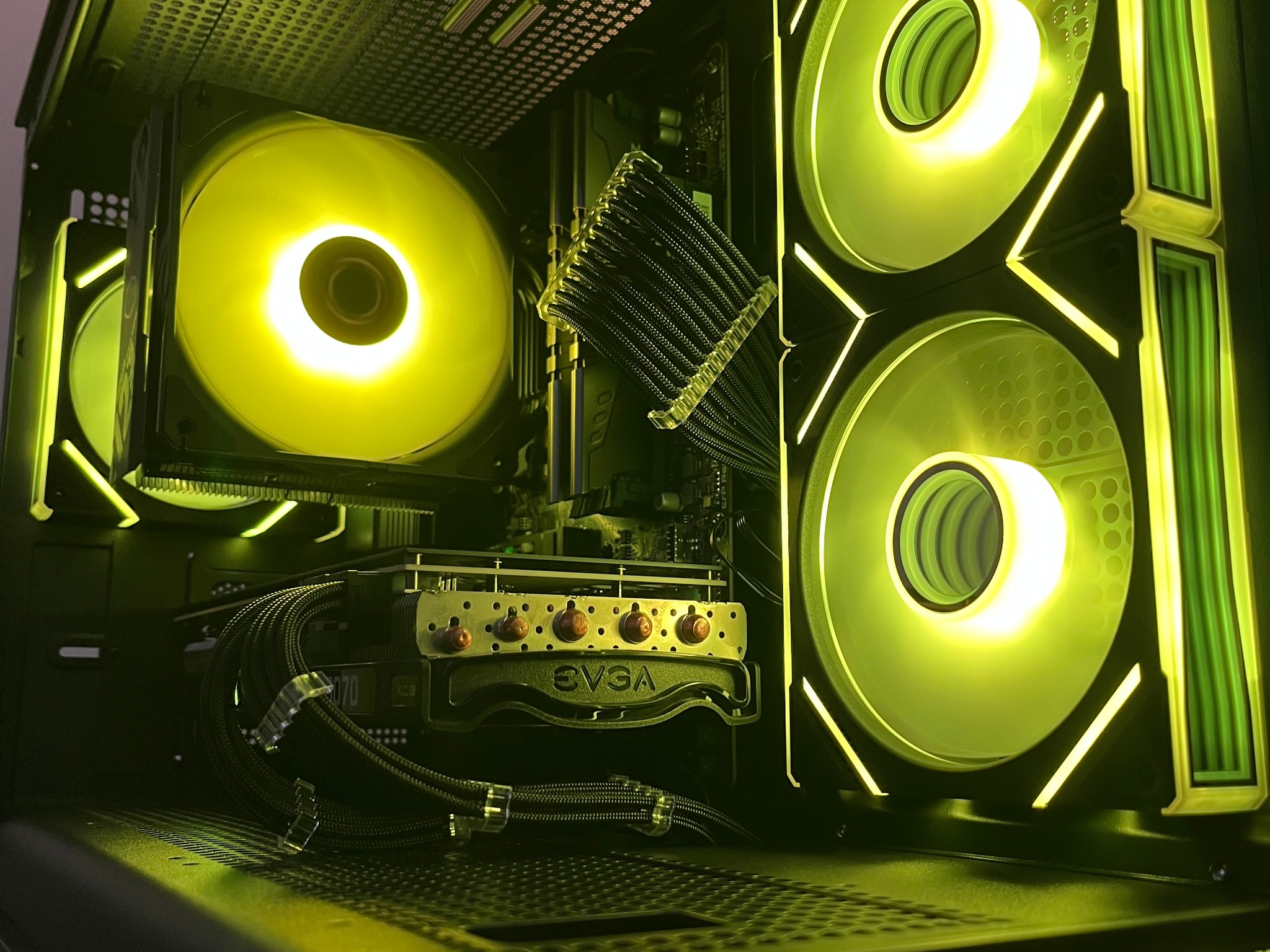 Gaming Pc | Ryzen™ 7 5700X | RTX™ 3070 | DDR4 32GB | 1TB NVMe | Win 11 Pro