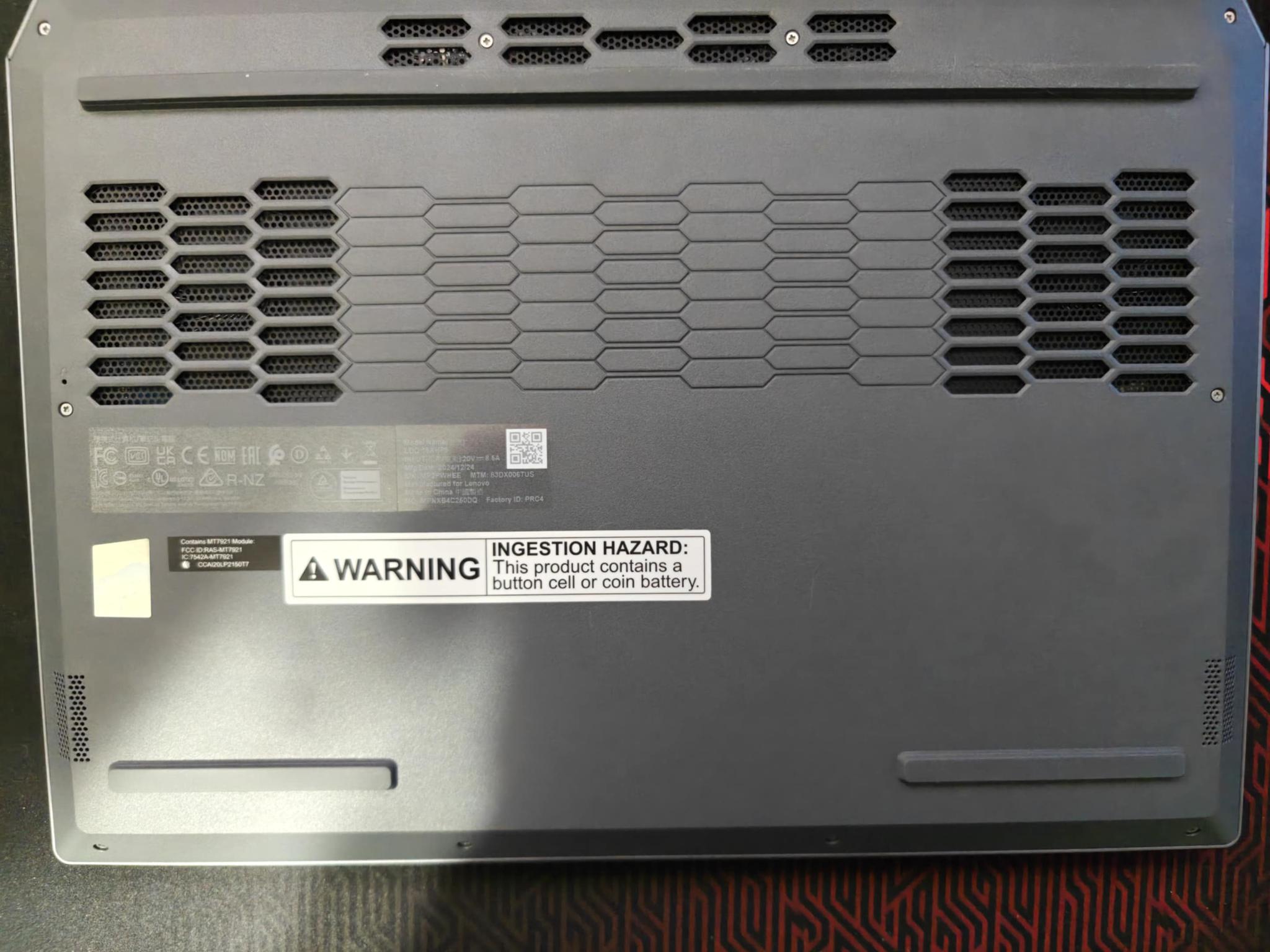 Gaming Laptop 15.6'' - Lenovo LOQ 15AHP9