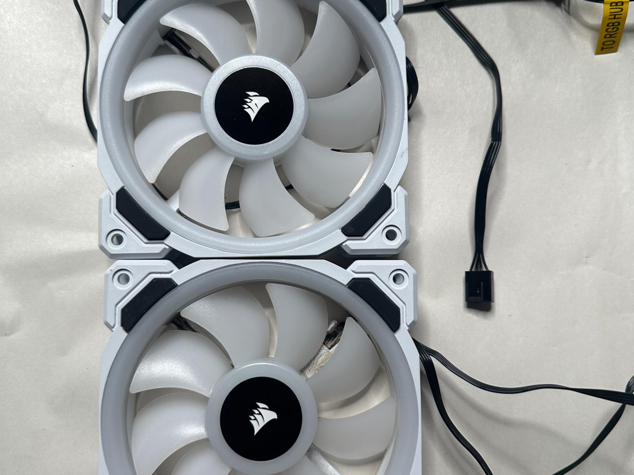 Corsair LL Series CO-9050092-WW LL120 RGB 120mm Dual Light Loop LED Case Fan