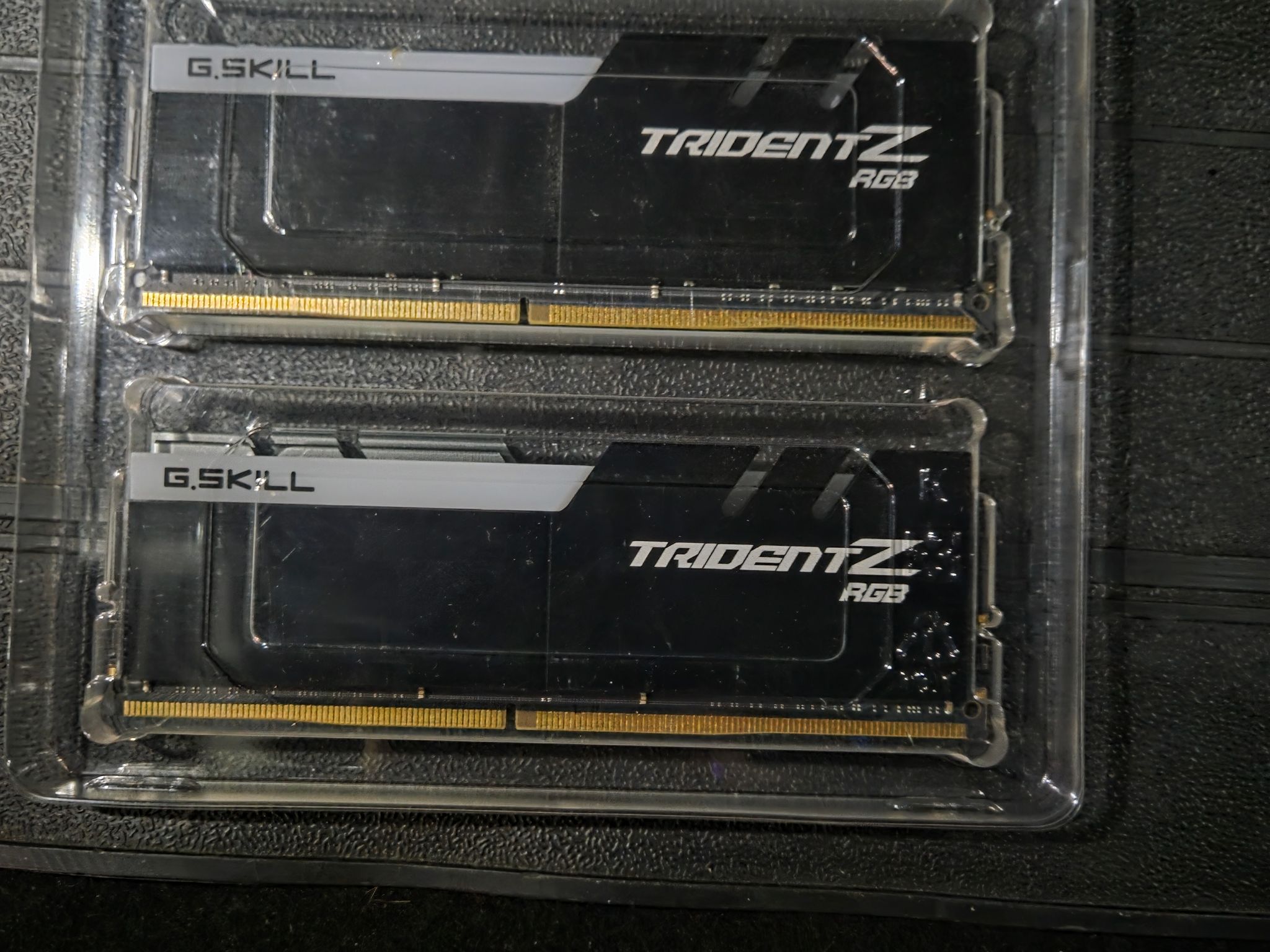 G.skill Trident Z RGB DDR4 3600MHZ