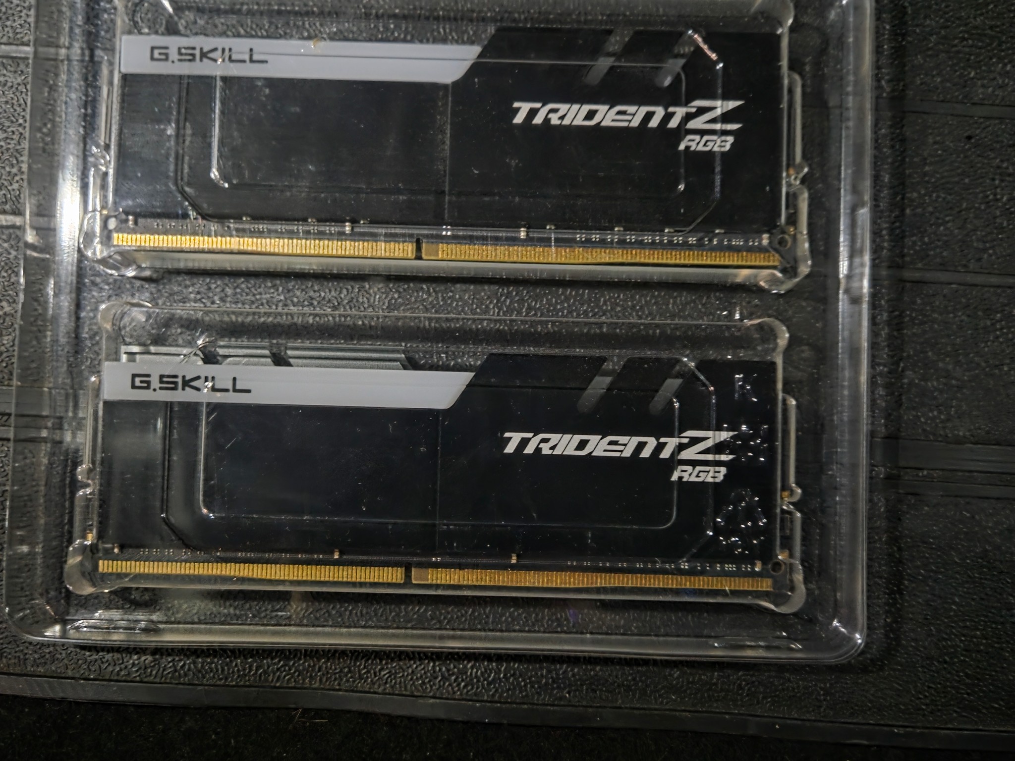 G.skill Trident Z RGB DDR4 3600MHZ