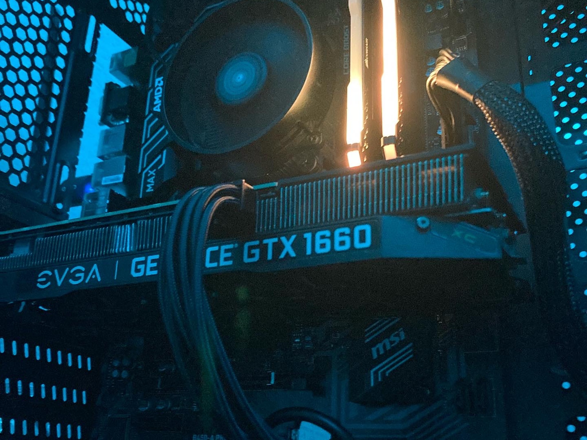 ON SALE!! Gtx 1660 ryzen 5 3600!
