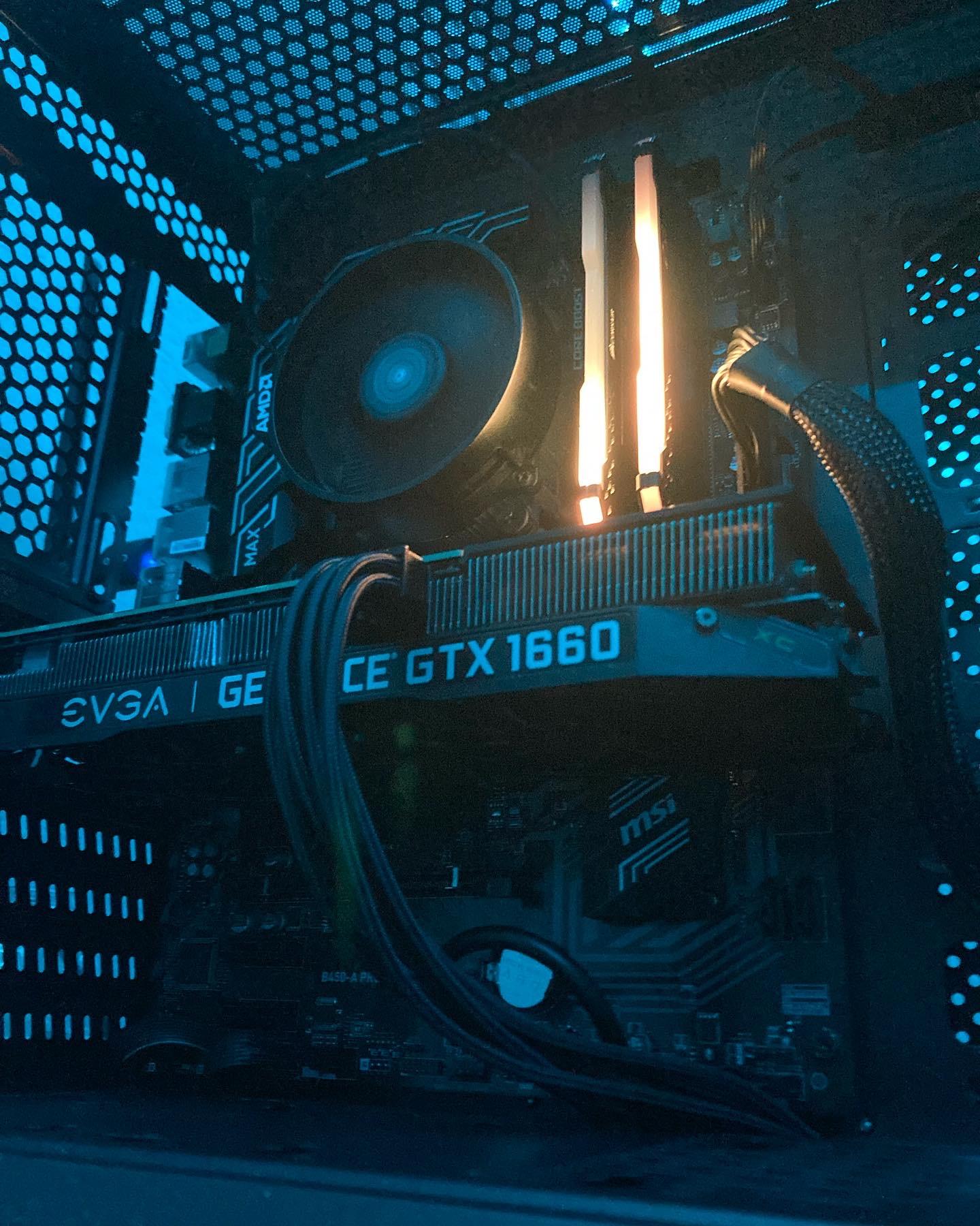 ON SALE!! Gtx 1660 ryzen 5 3600!