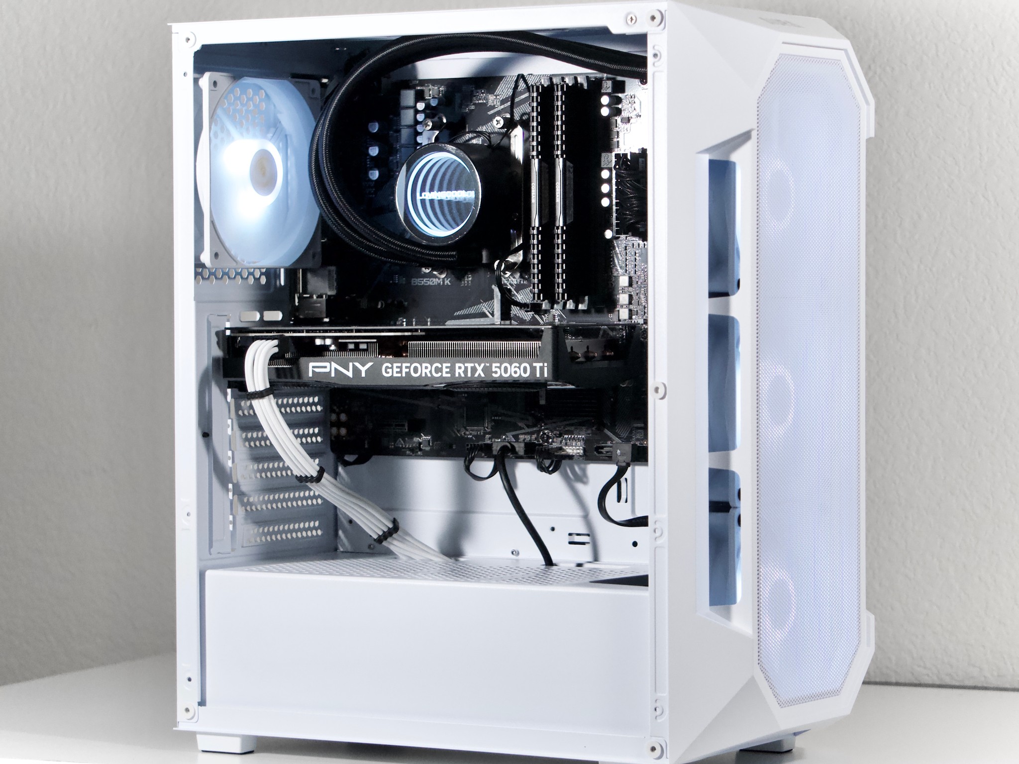 💥RTX 5060 Ti + Ryzen 5 5500 | 16GB DDR4 | 1TB SSD | WiFi/BT | 1080p / 1440p Gaming PC | $995.99
