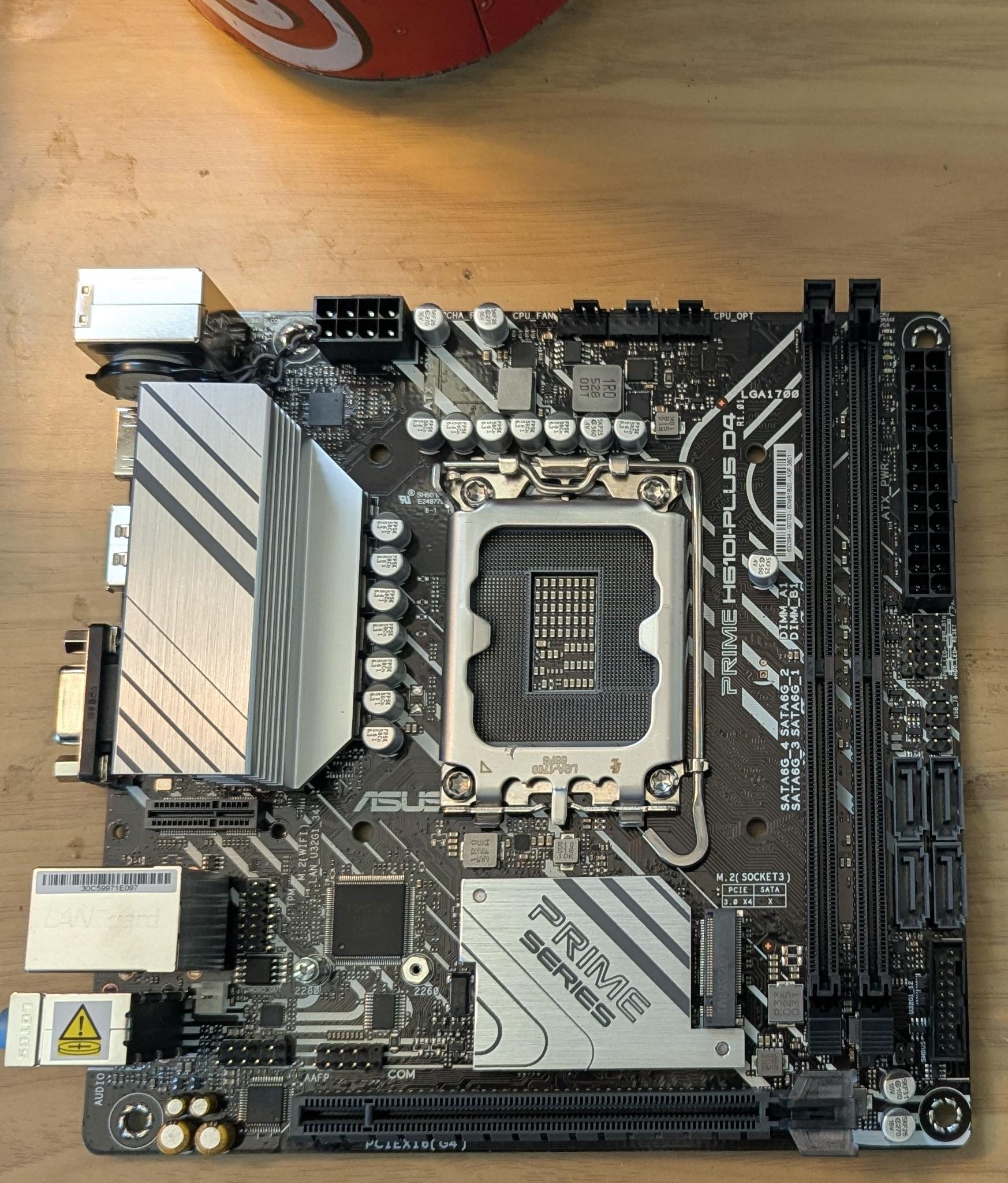 ASUS PRIME H610I-PLUS D4-CSM