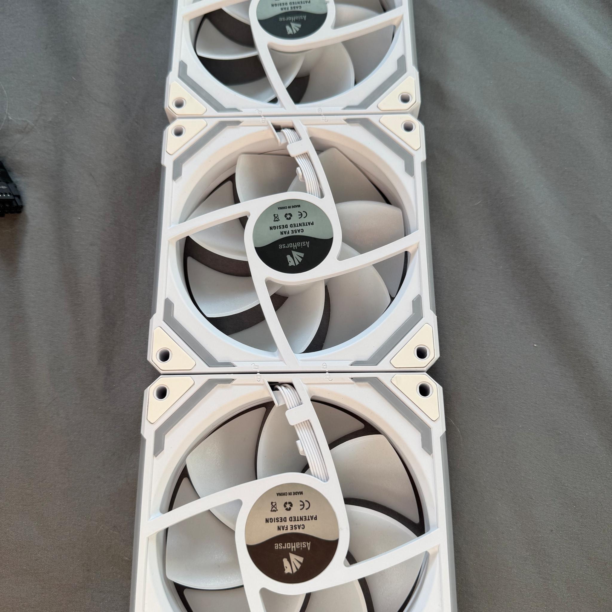Asiahorse 120 fans infinity rgb