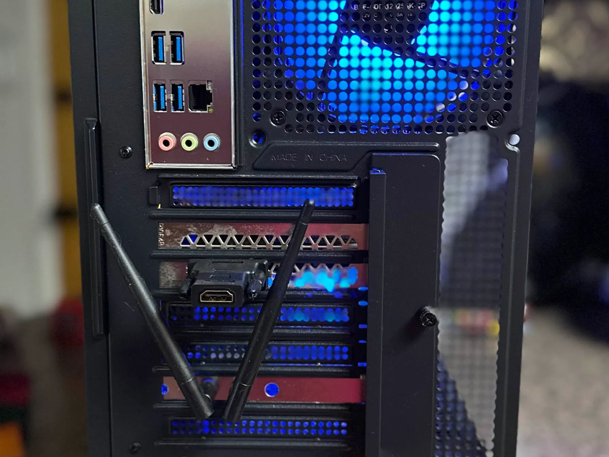Entry Level Gaming PC Build RX 580