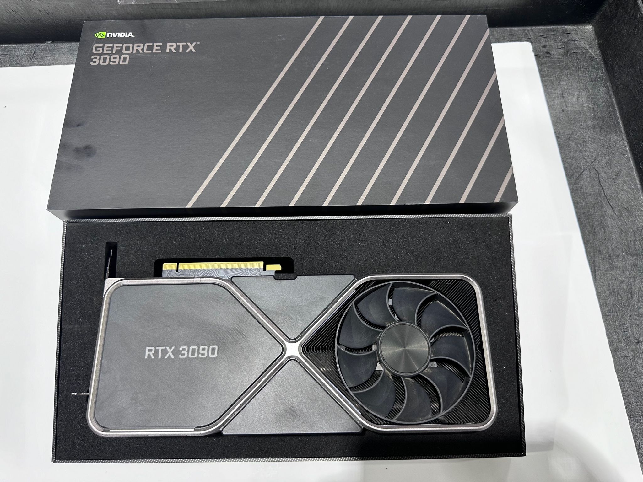 RTX 3090 Founder Edition