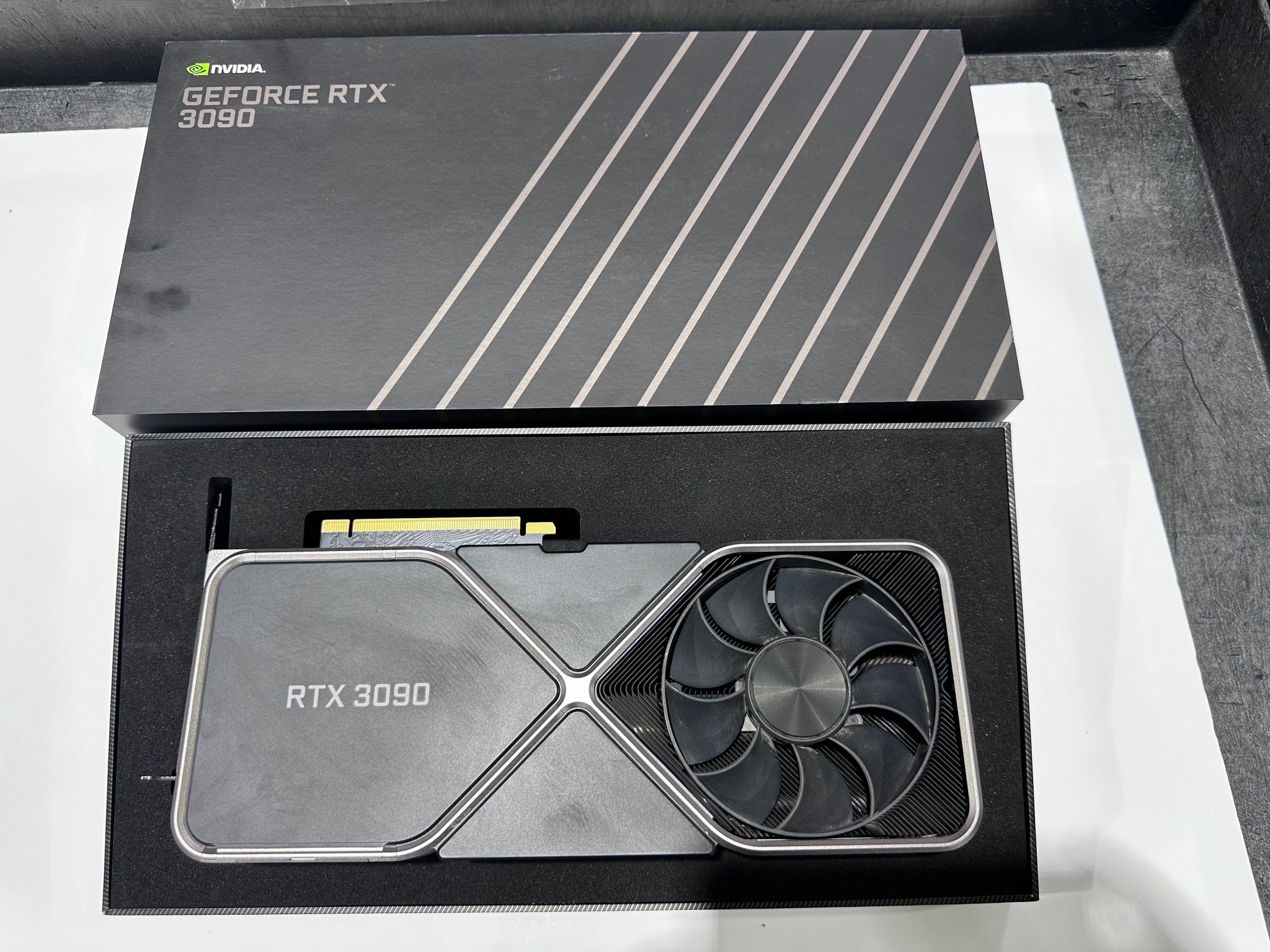 RTX 3090 Founder Edition