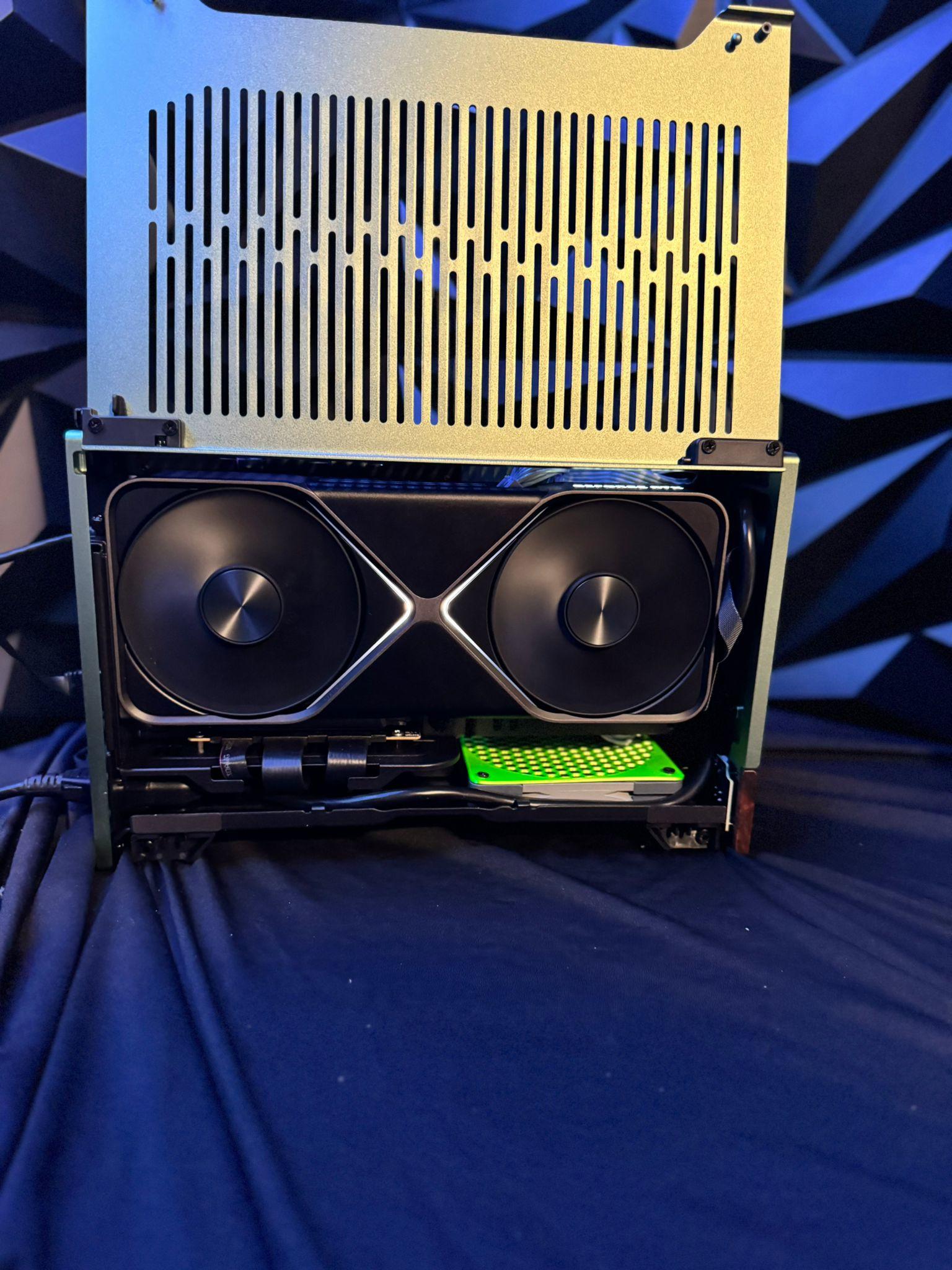 💚Baby Jade 🌿| Ryzen 7 9800X3D| RTX 5080| 6 TB NVMe| 32 GB DDR5| 850 W PSU