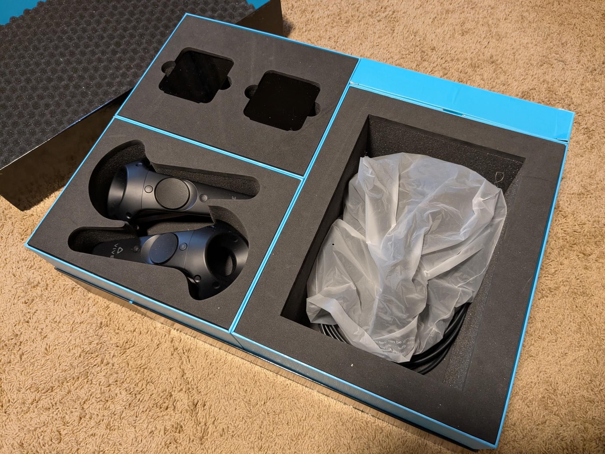 HTC Vive Full Kit - HMD, Original Box, and all parts