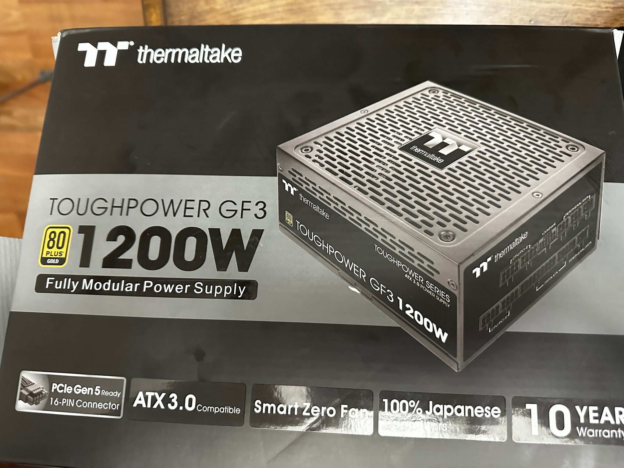 Thermaltake Toughpower GF3 1200W (missing cables)