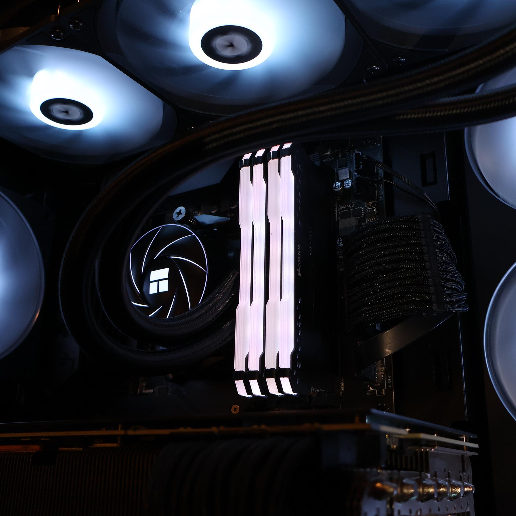 3080Ti | Ryzen 9 5900x | 32GB DDR4 | 1TB NVME | Custom Gaming PC