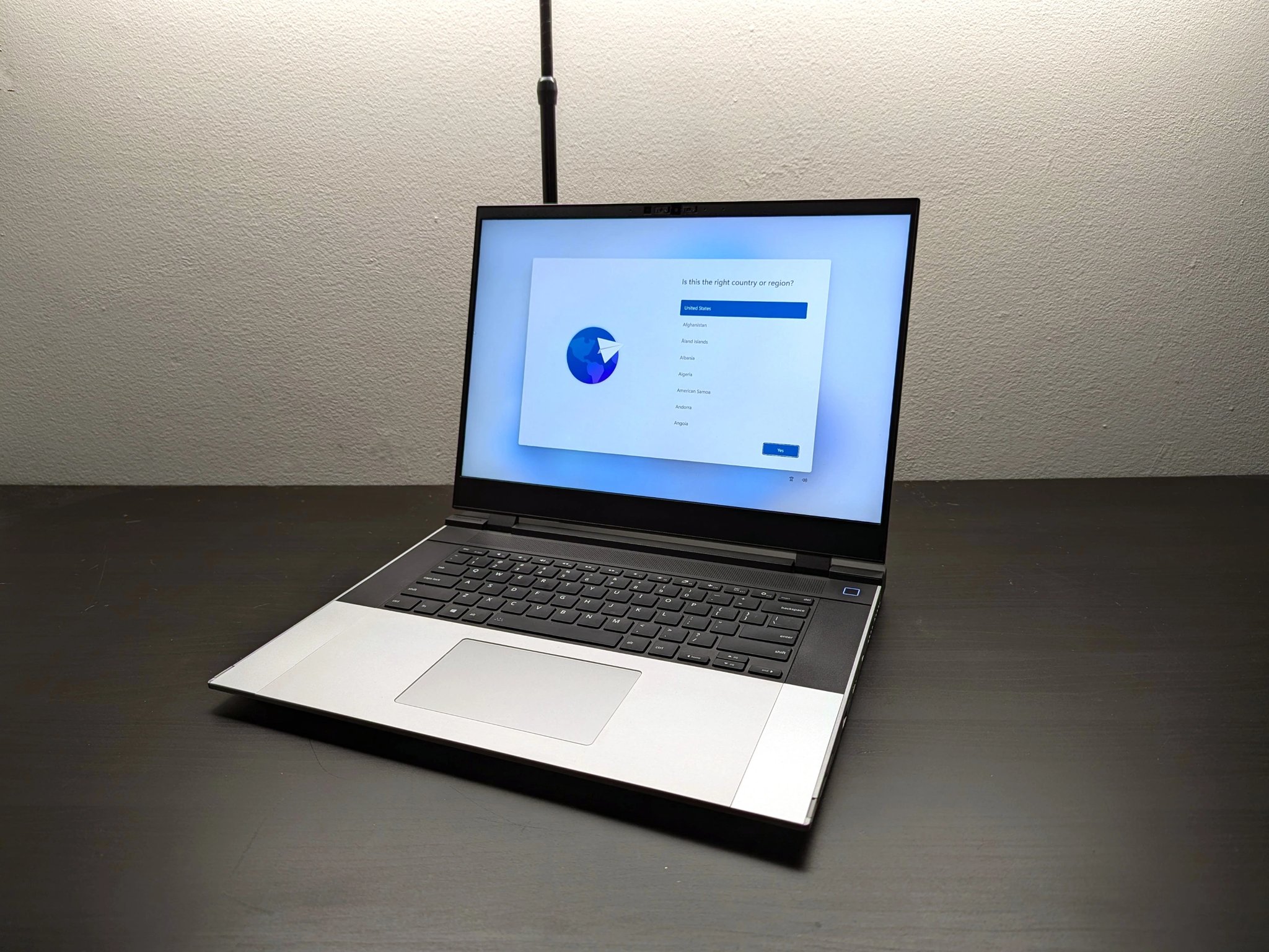 Framework Laptop 16 (Like New) - Ryzen 7 7840HS, 32GB RAM, 1TB SSD, RX7700S