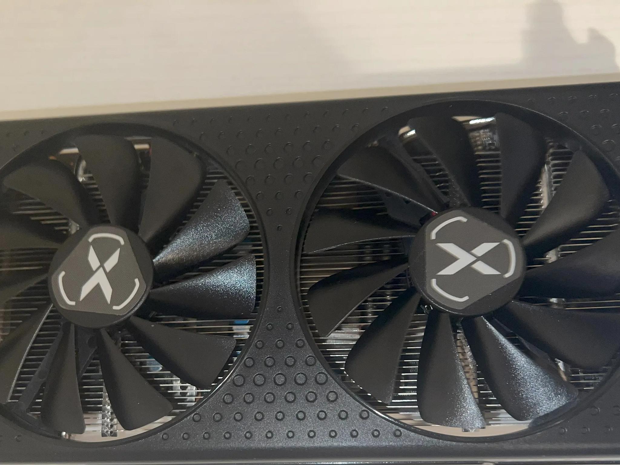 Radeon RX 7600 8GB (XFX SWFT 210)