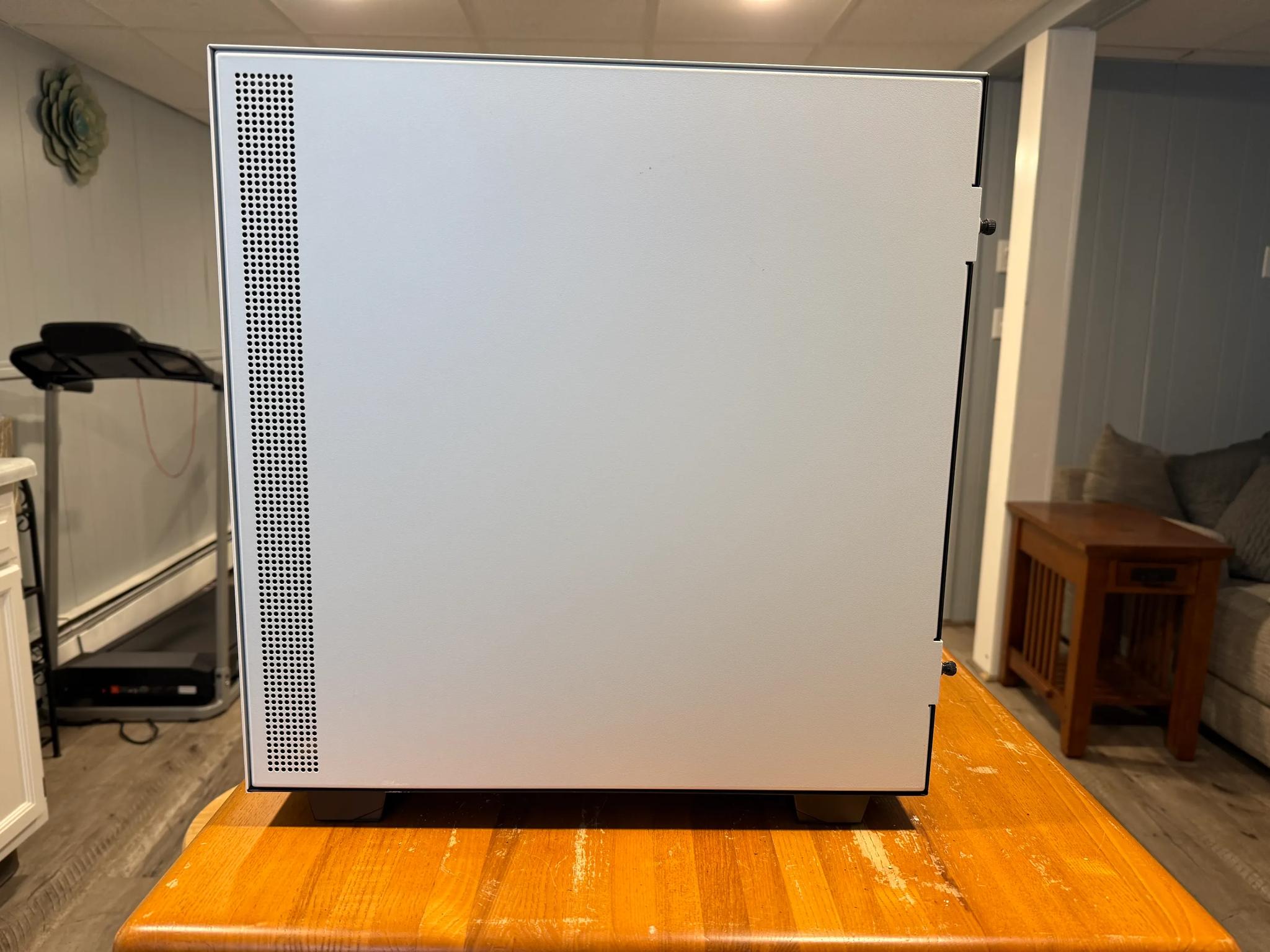 Gaming PC – RX 580, Ryzen 5, 16GB RAM, SSD, Win 11 Pro – Read Description