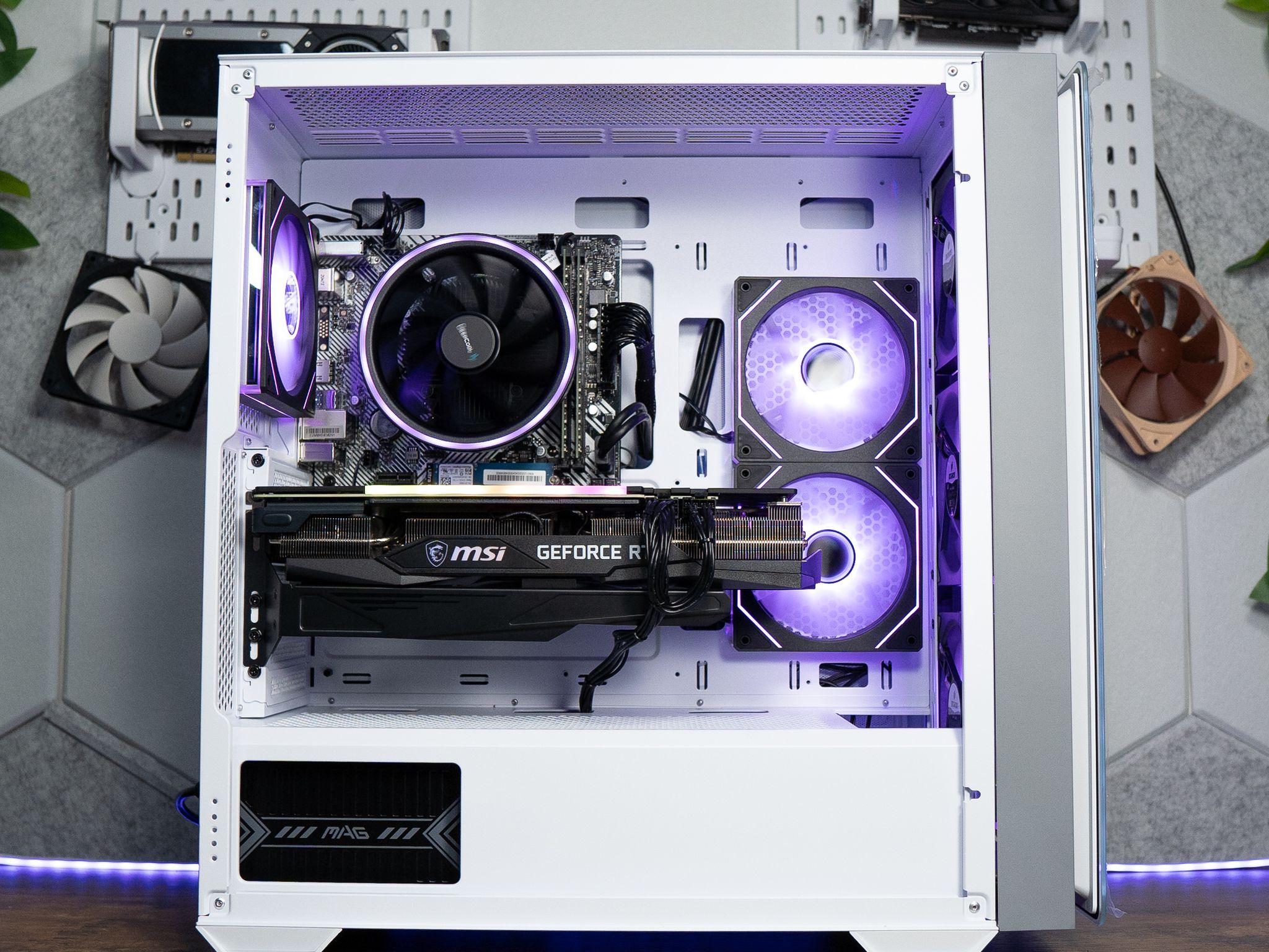 🟣⚪ | MSI RTX 3070 X TRIO 8GB | RYZEN 5 5600X | 32GB DDR4 RAM | 512GB M.2 + 1TB HDD | VaporWave 2.0 |