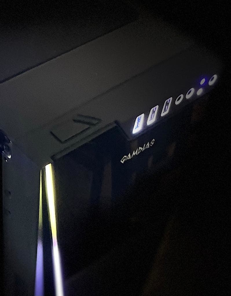 110+FPS Esports |  Intel i5, Radeon RX 580, 16GB RAM, 512GB SSD, RGB budget Gaming PC