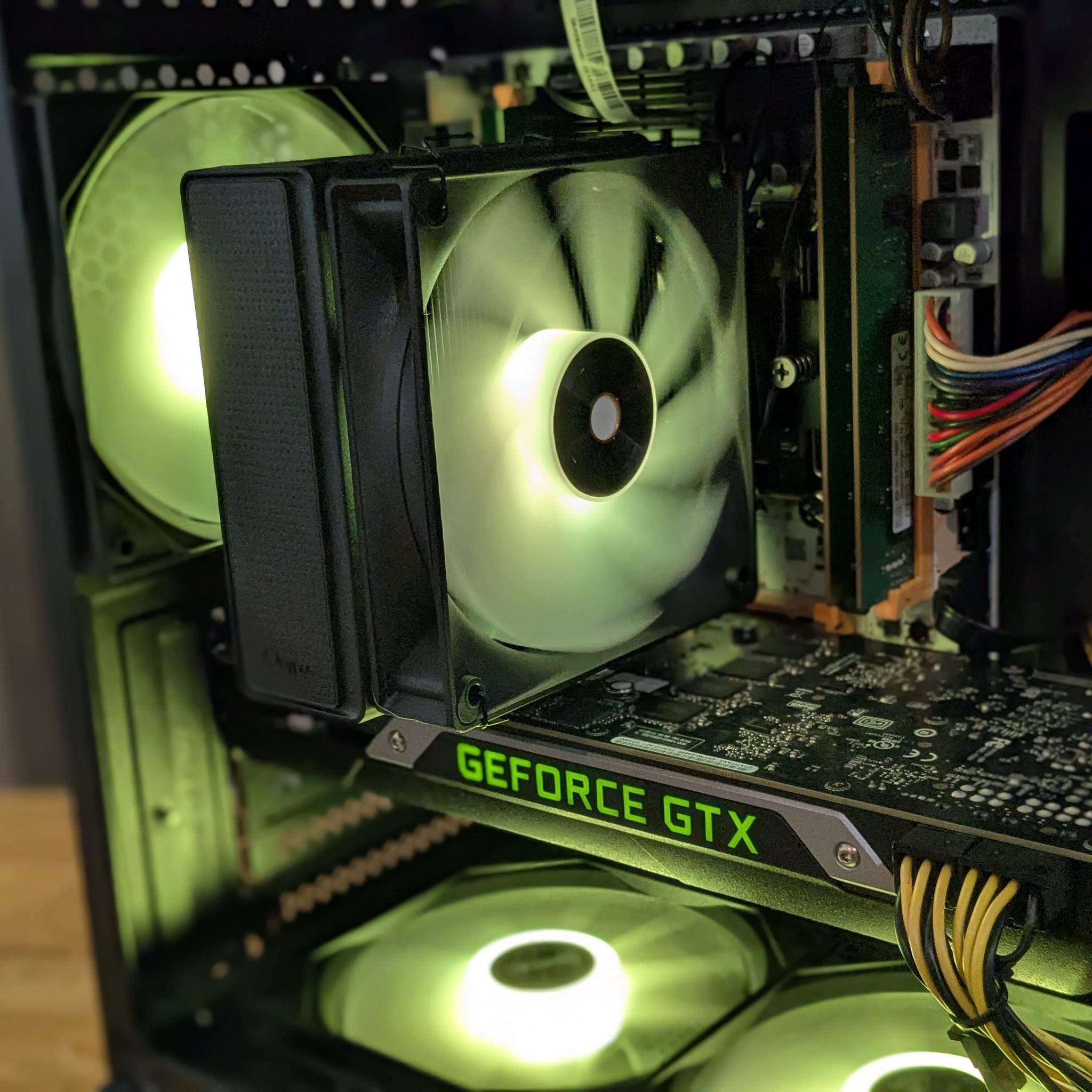 AI or CAD Workstation | 18 Core Xeon CPU, 12GB Nvidia TITAN X GPU, 32GB RAM, 1TB SSD, Win11