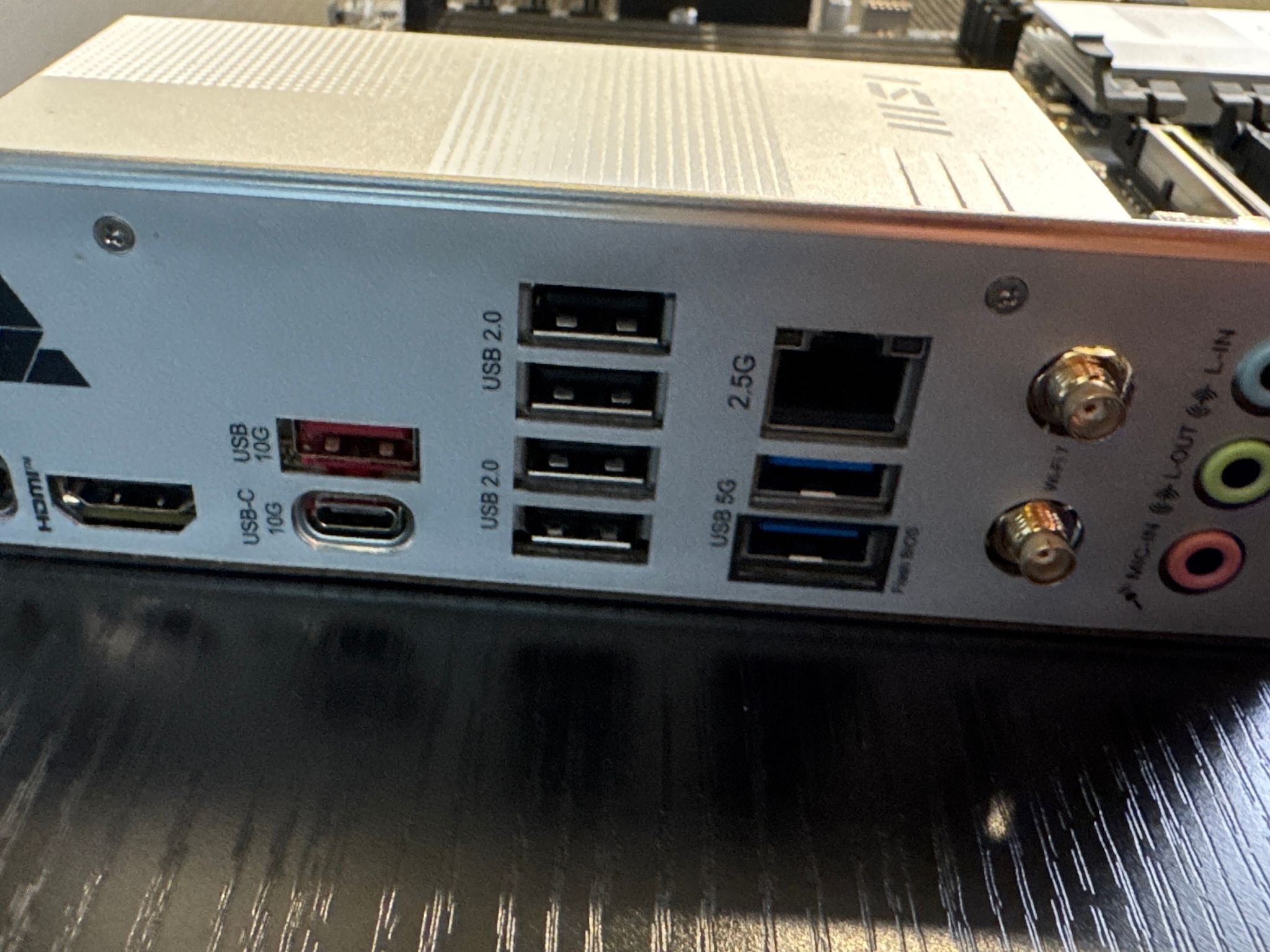 MSI B840-VC Wifi AM5 motherboard