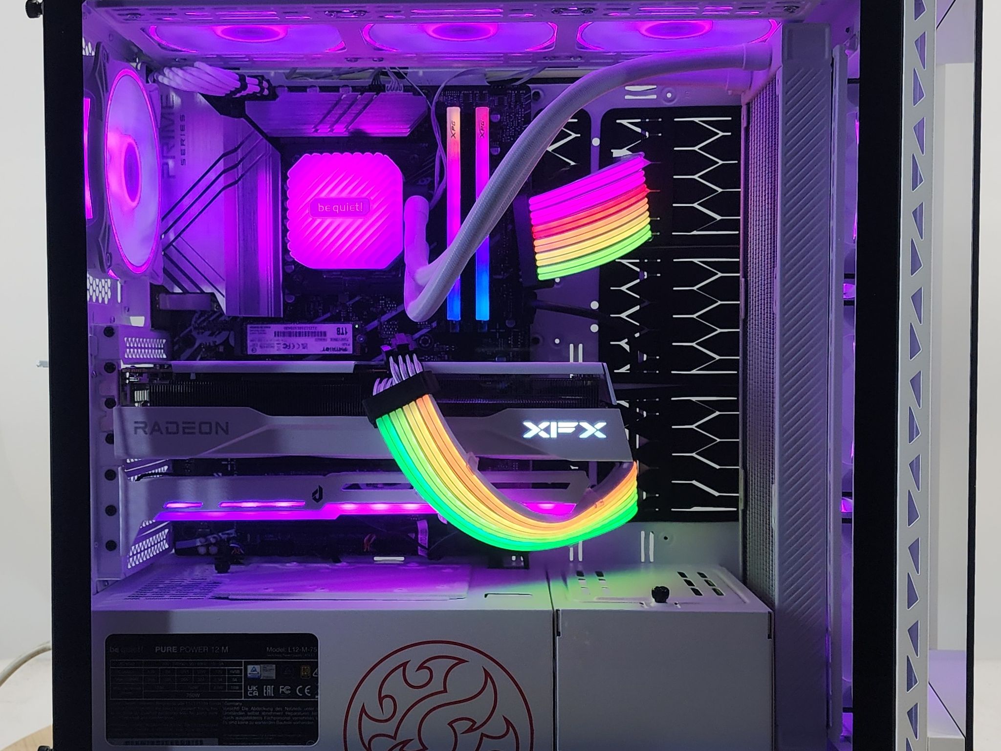 Gaming PC i9-14900KF 32GB RAM 1TB SSD RX 9060 XT 16GB Windows 11 Computer