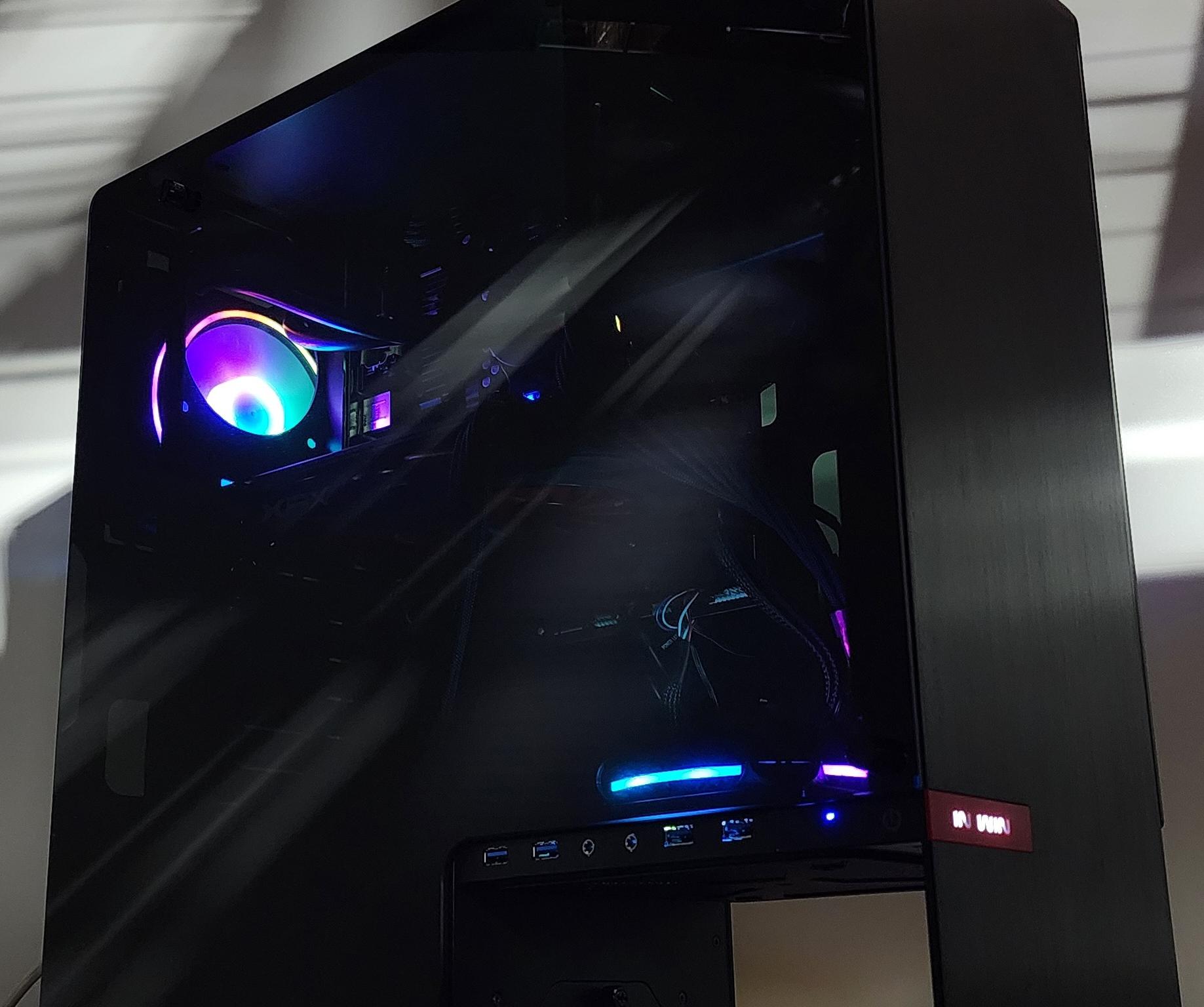 Gaming PC Ryzen 5 9600X 16GB RAM 500GB SSD RX 570 8GB Windows 11 Computer