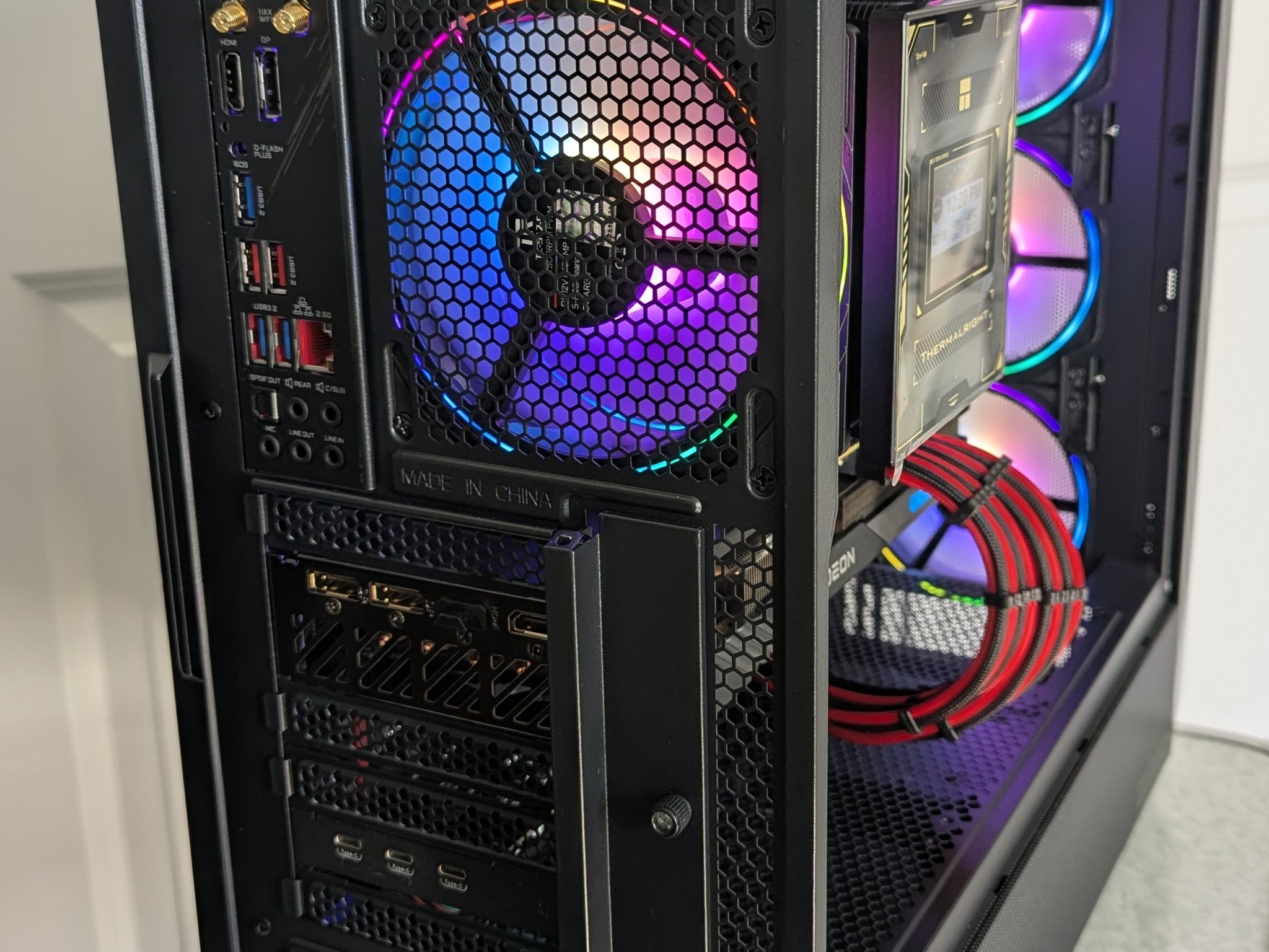 Ryzen 7 3800X | 32GB RAM | 1TB NVMe | RX7600XT 16GB GPU | CoD / BF 6 Ready Gaming PC