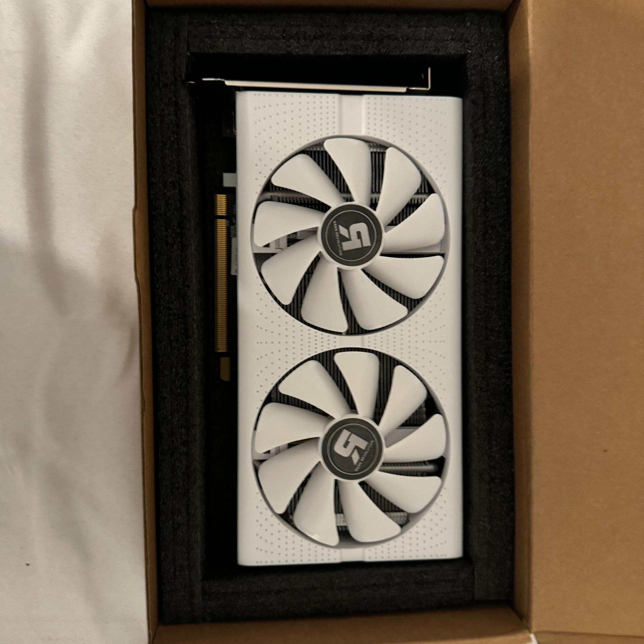 White RX 580 8gb