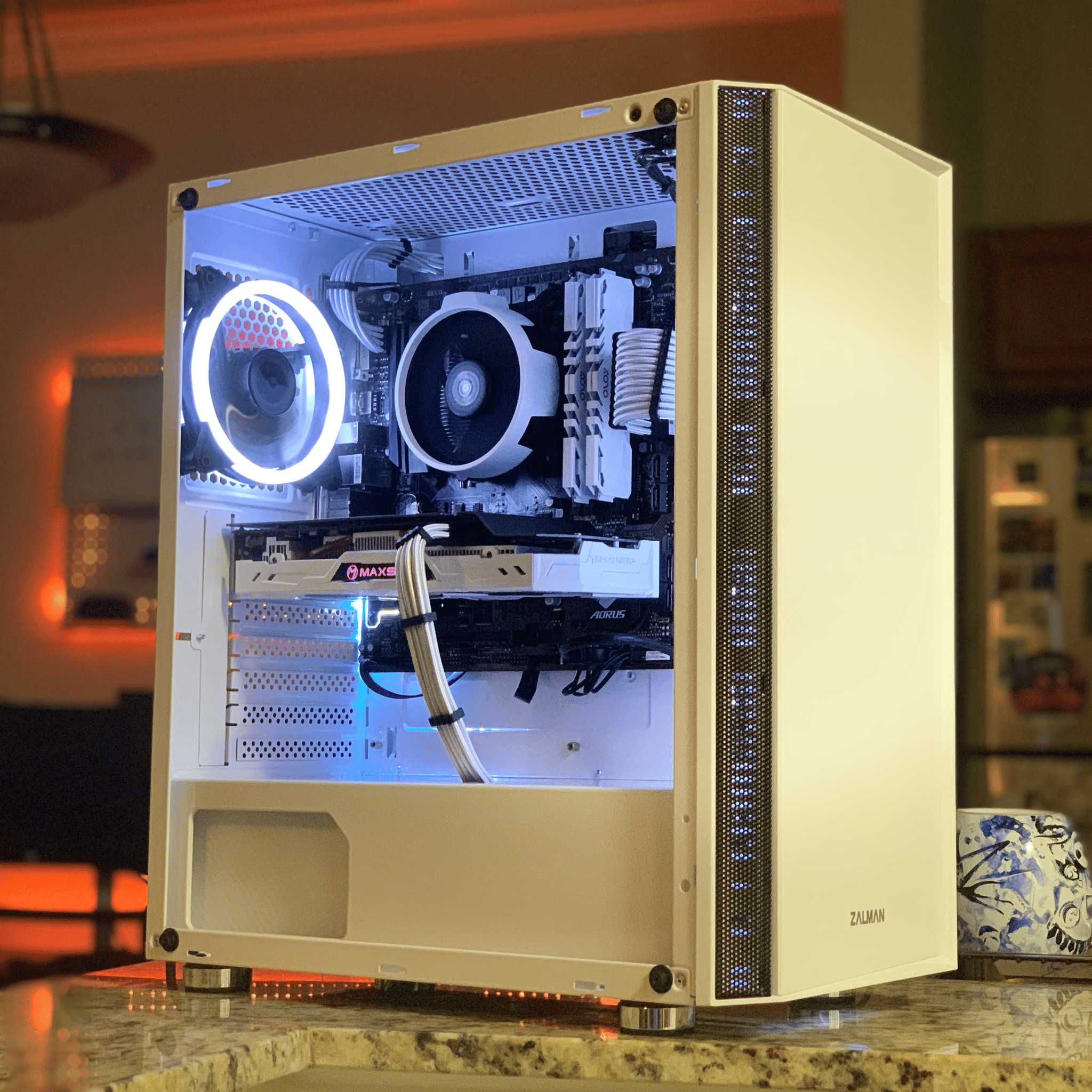 Mid Range White Gaming PC (Ryzen 5 3600+ GTX 1660 Super)
