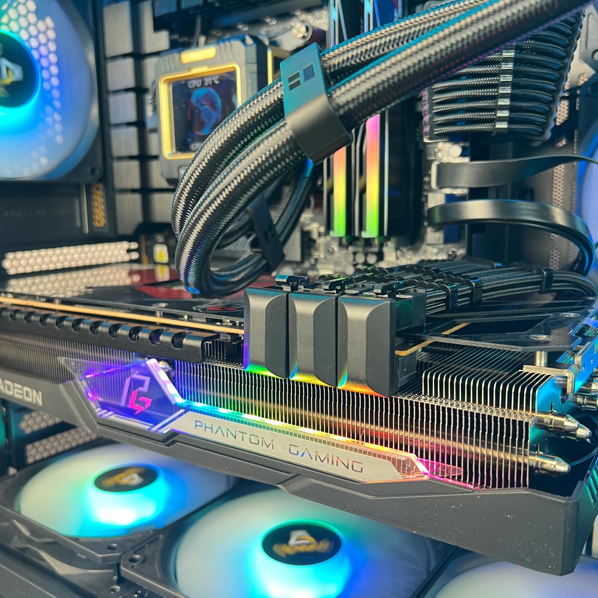 7800X3D | RX 7900 XTX 24GB | 32GB DDR5 | 2TB M.2 | WIN 11 PRO