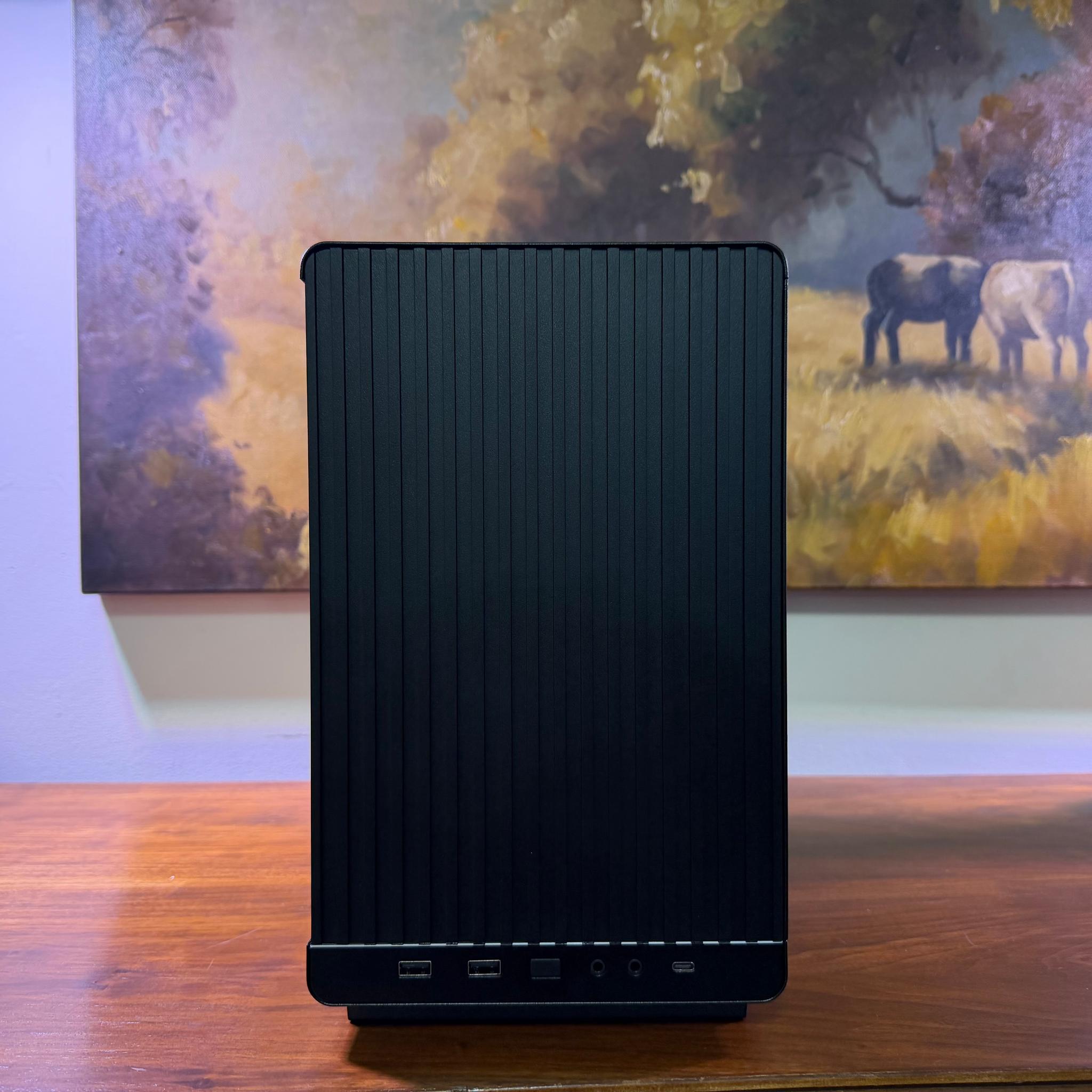 RTX 5070 Ti | Ryzen 7 7800X3D | 32GB DDR5-6000 | B650M | 2TB NVMe | 3DHP Air Cooler | 750W PSU