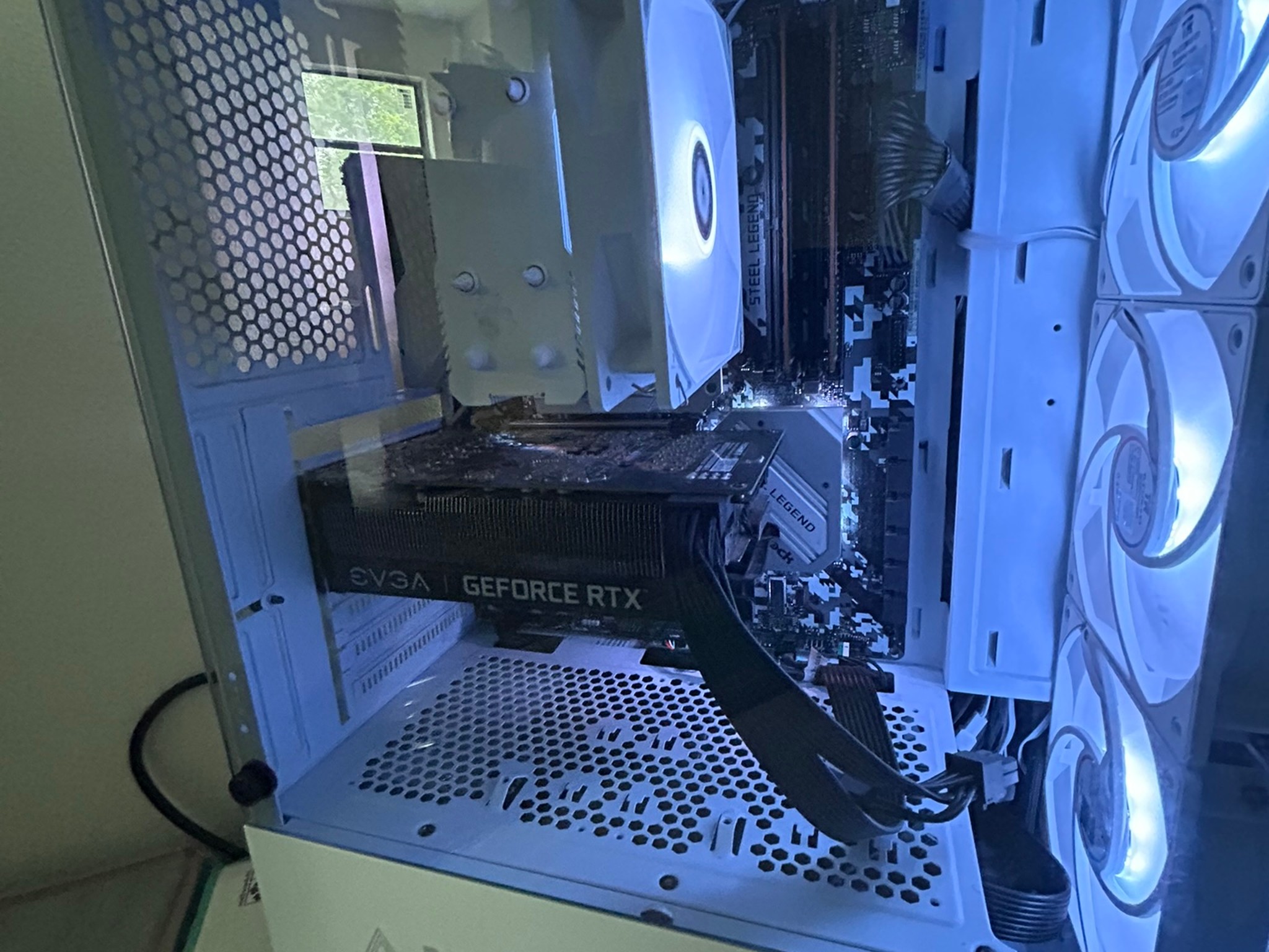 ❄️Snow|| Mid Tier Gaming PC⚔️ RTX 2060 6GB ⚔ Ryzen 2200g⚔️16GB DDR4 ⚔️1TB