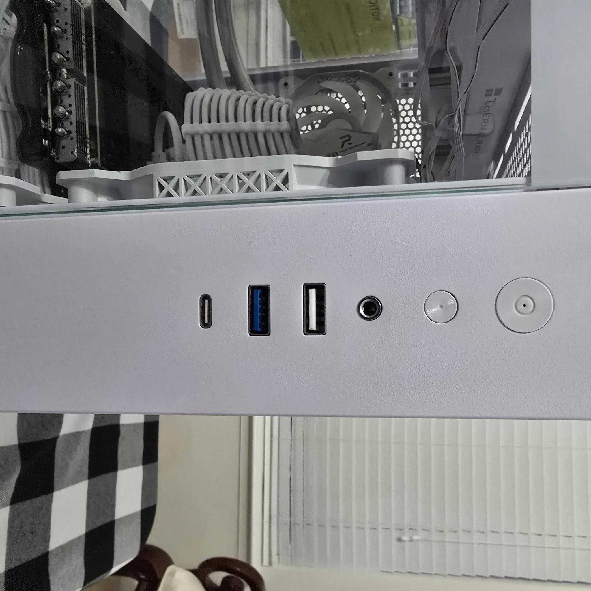 MID RANGE MENACE | RTX 3080 | 32GB DDR5 | Ryzen 5 7600x | 1TB SSD | WiFi Enabled