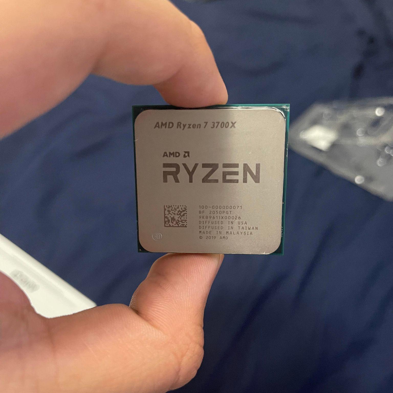 Ryzen 7 3700X Cpu