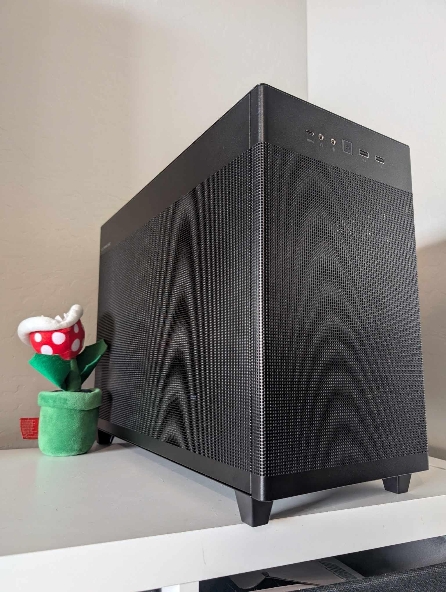 Thifty Titan - i9 9900k | RTX 2080ti | 32GB DDR4 | 1TB NVMe M.2