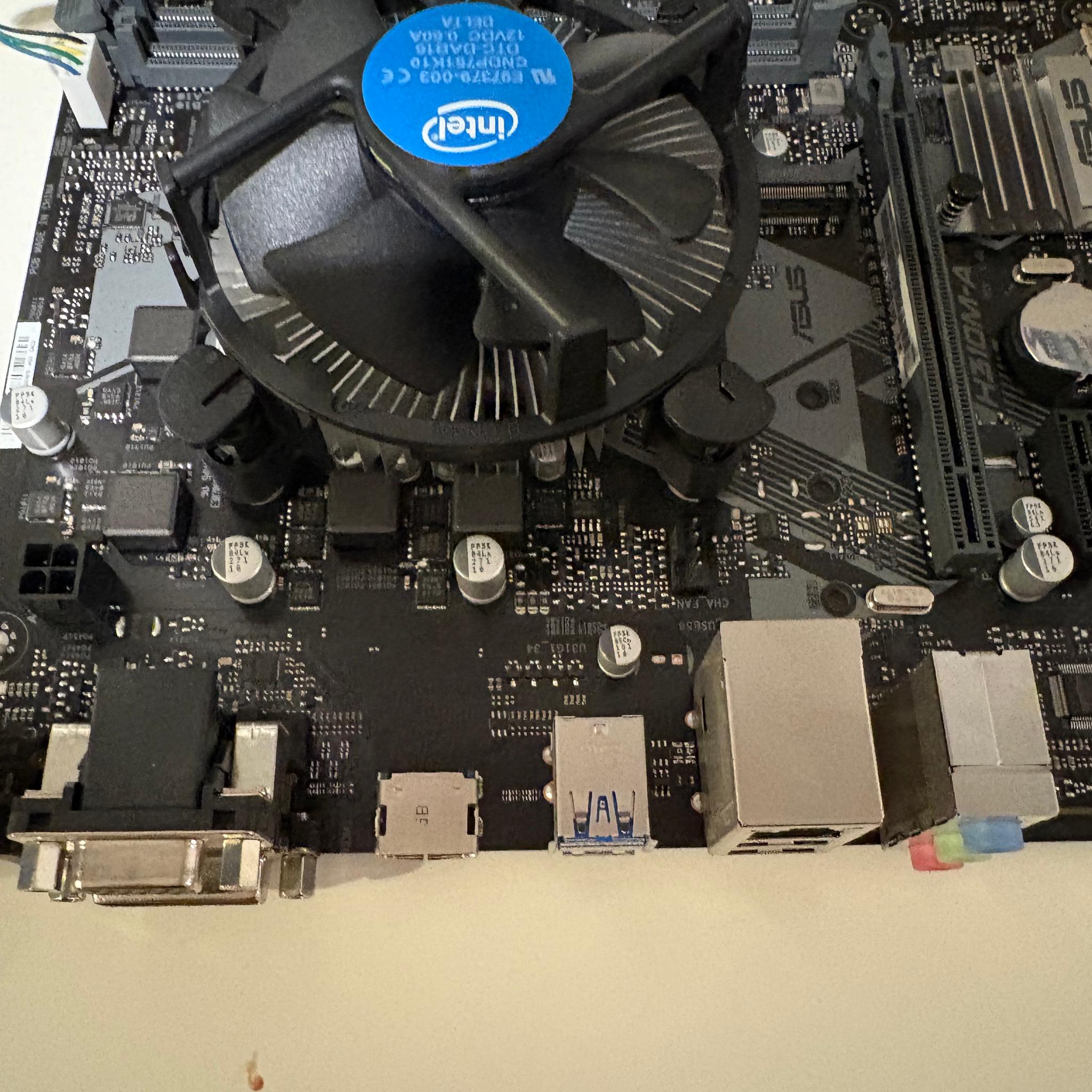 Intel Core i7 8700 Motherboard Combo (6 Cores, 12 Threads 4.5 Ghz)