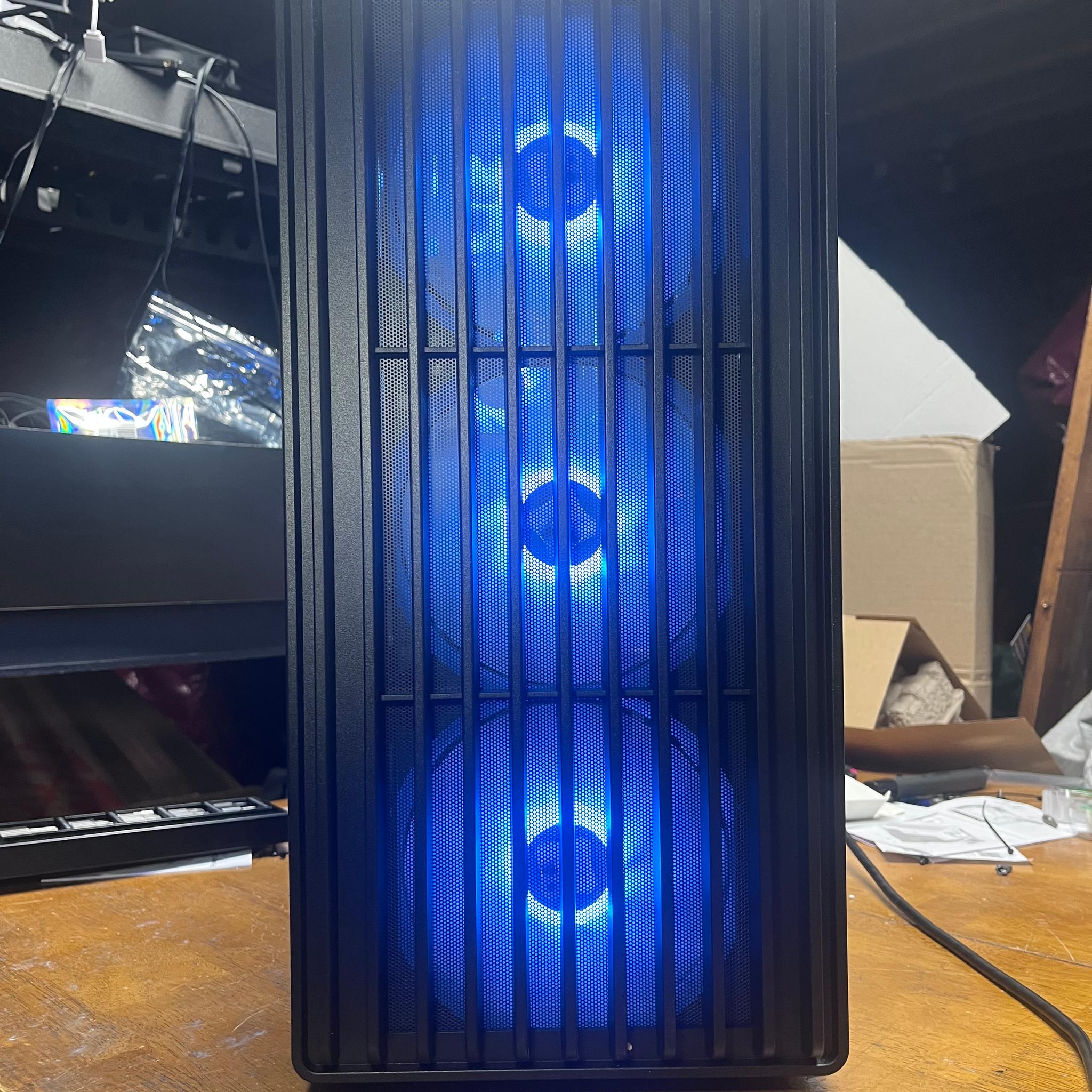 RTX 4060 Ti | Ryzen 7 3800X | 16 GBs RAM | Gaming PC