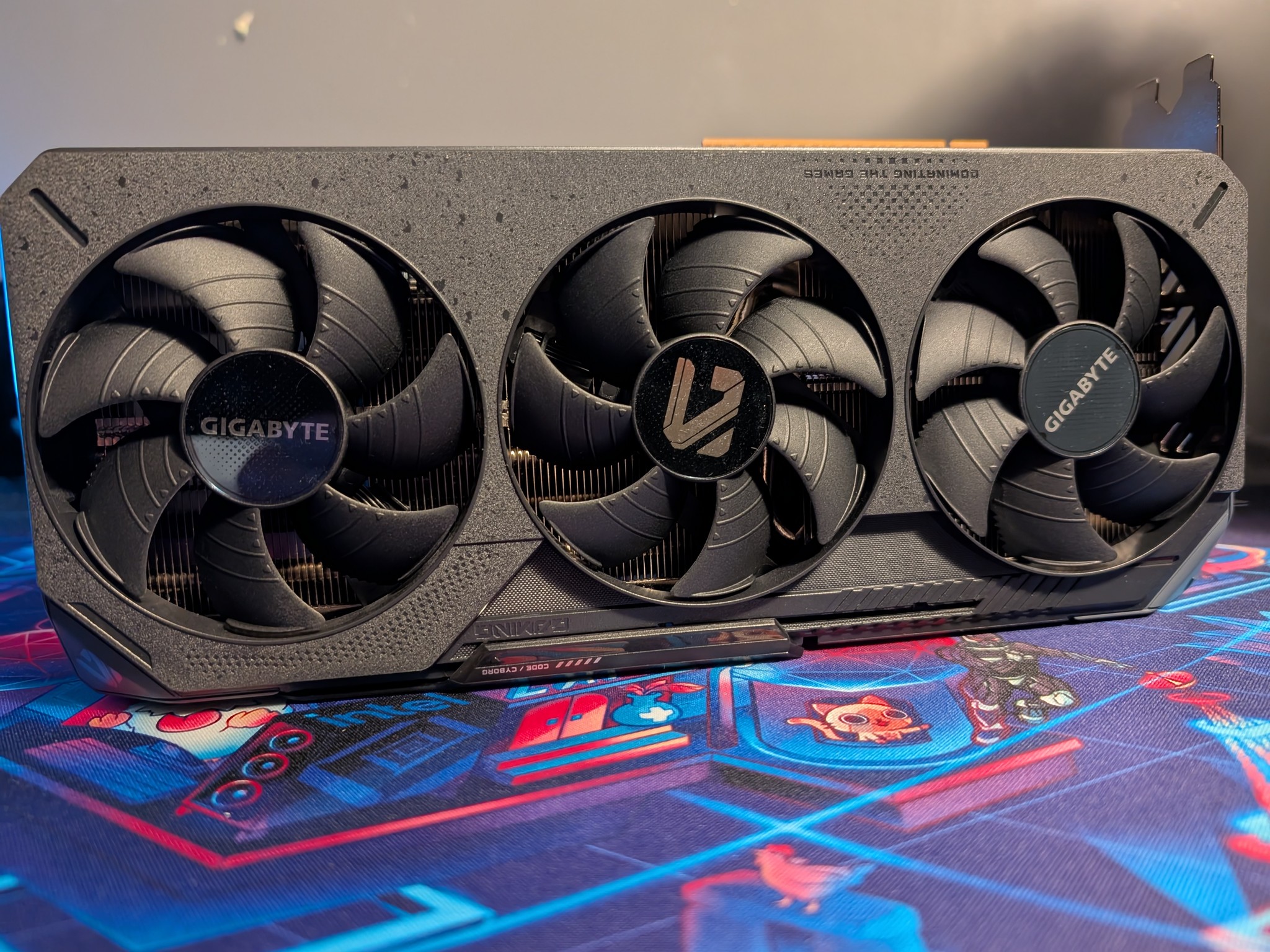 GIGABYTE RX 9070 XT GAMING OC 16G