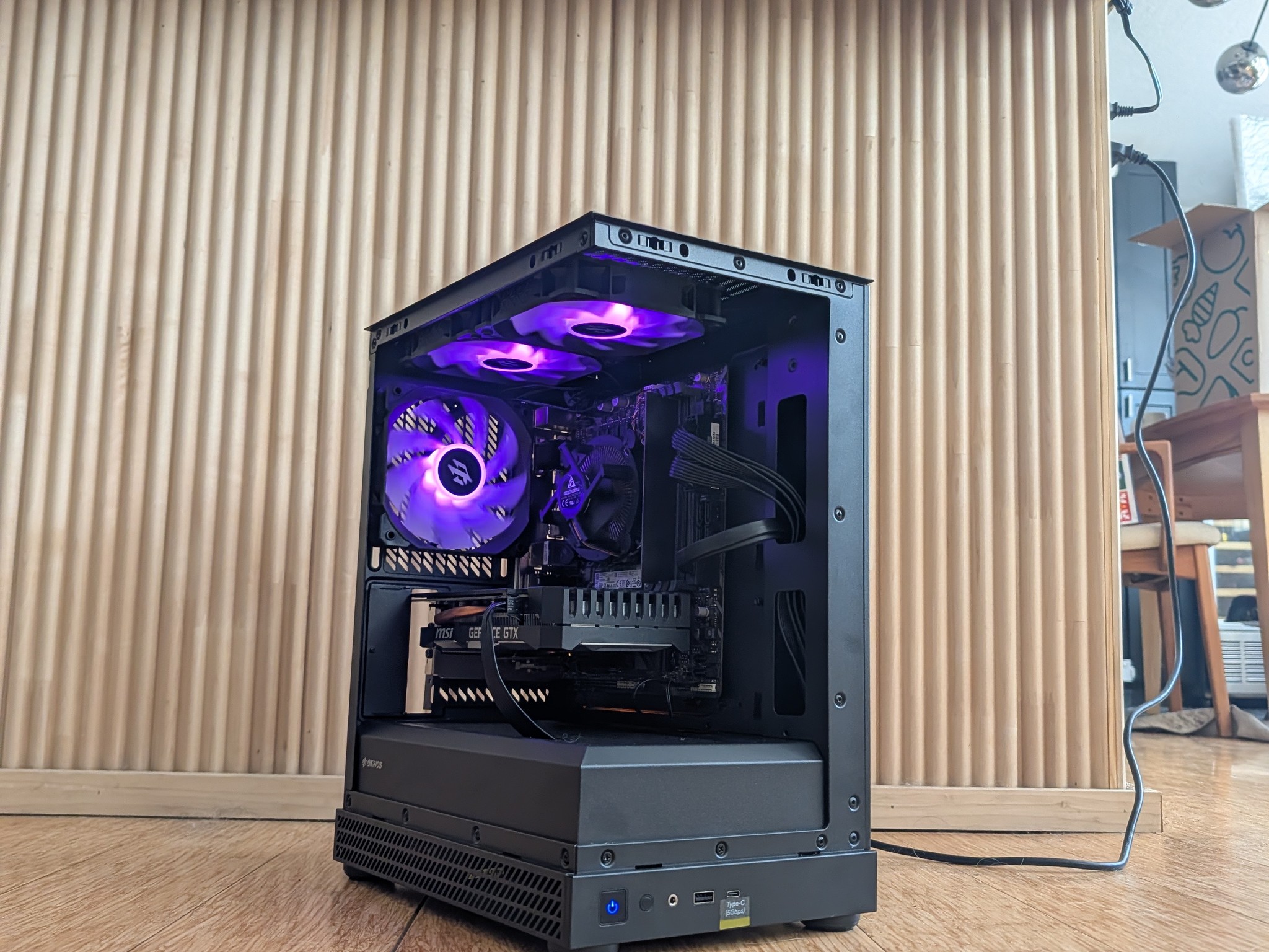 Custom gaming PC | GTX 1660 | I5 9400F | 16GB | 512GB |