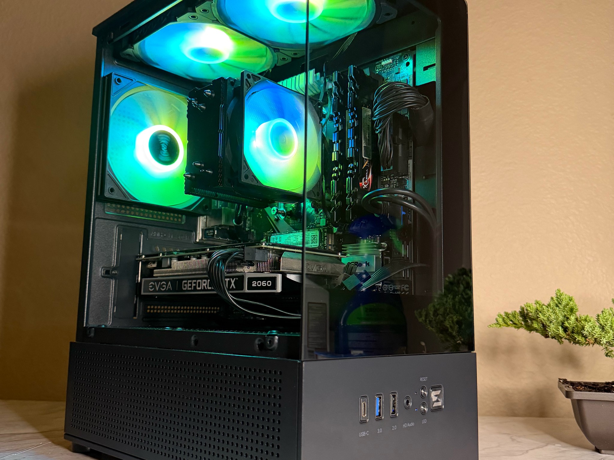 rtx 2060 | ryzen 5 2600x | 512gb ssd | 16gb ram| gaming pc