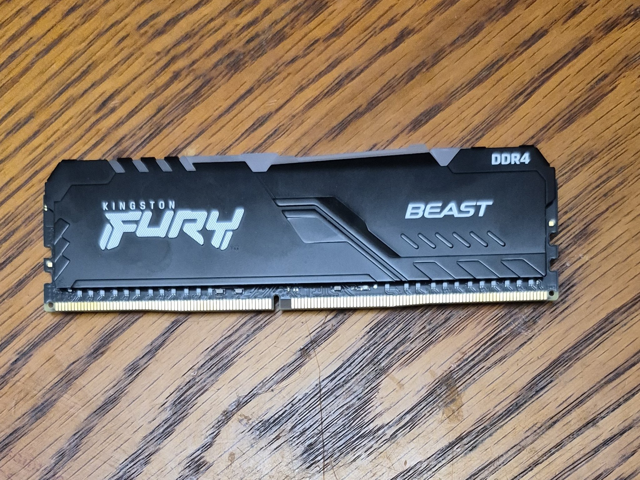 Bundle Gaming Gigabyte X570 Board, Ryzen 9 5950X, Kingston Fury 32GB RAM, Power Color RX580 8GB GPU
