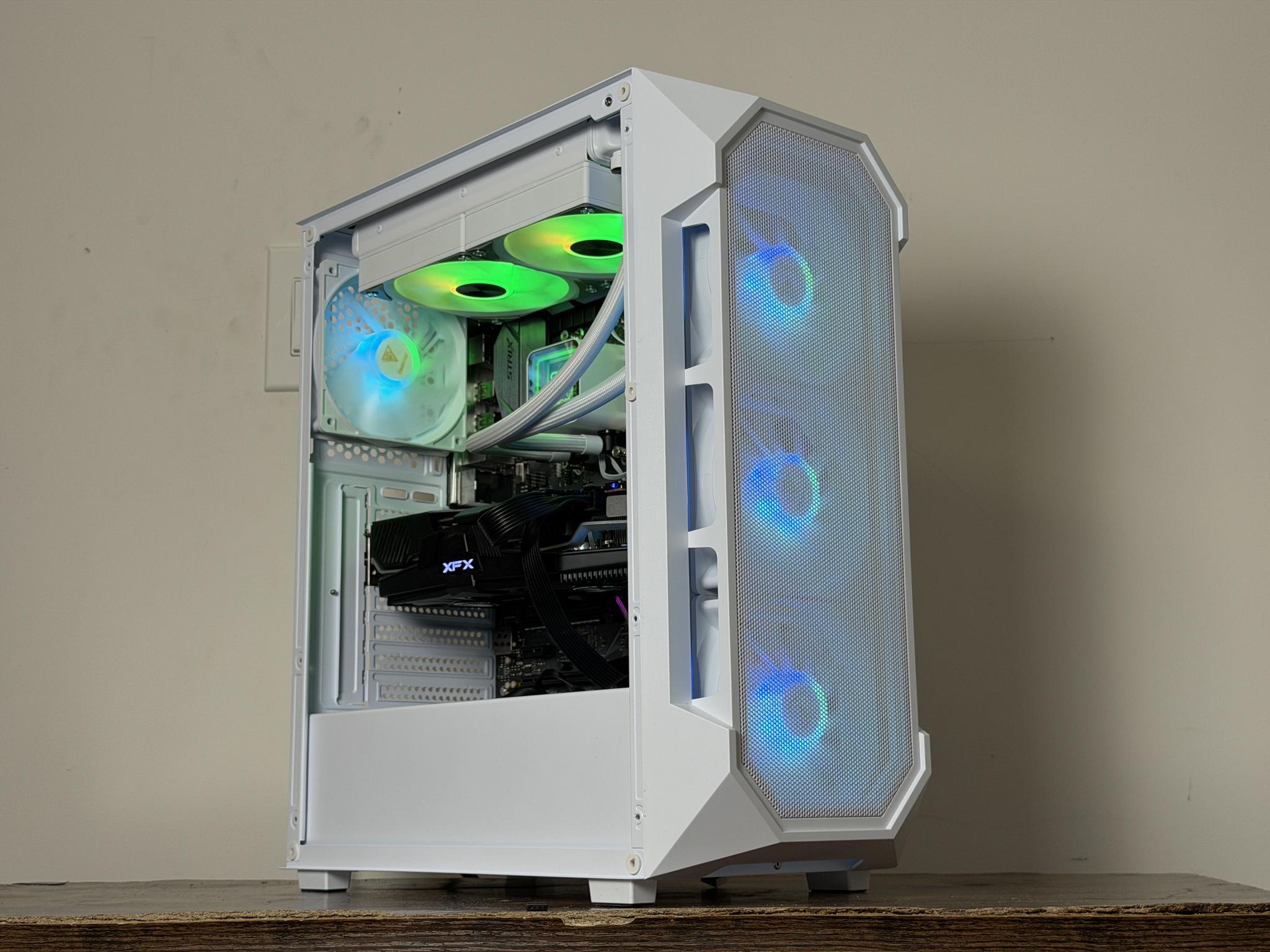 ⚪️  Custom Ryzen 7 Gaming PC ⚪️ RX 5700 XT, 16gb RAM, 500gb SSD