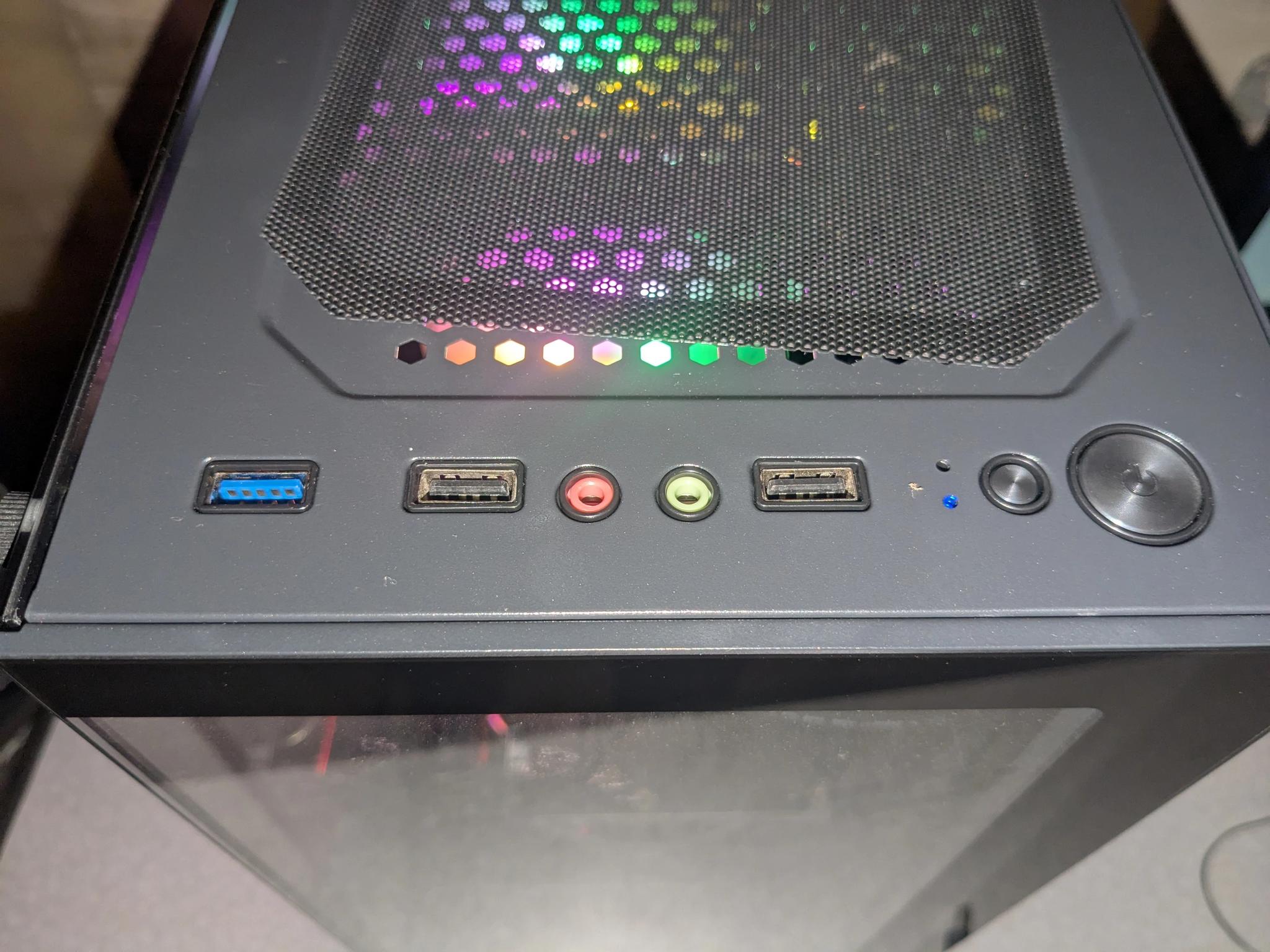 Gaming PC - Ryzen 5 3600, RX 580 8gb, 16gb RAM / 512gb SSD