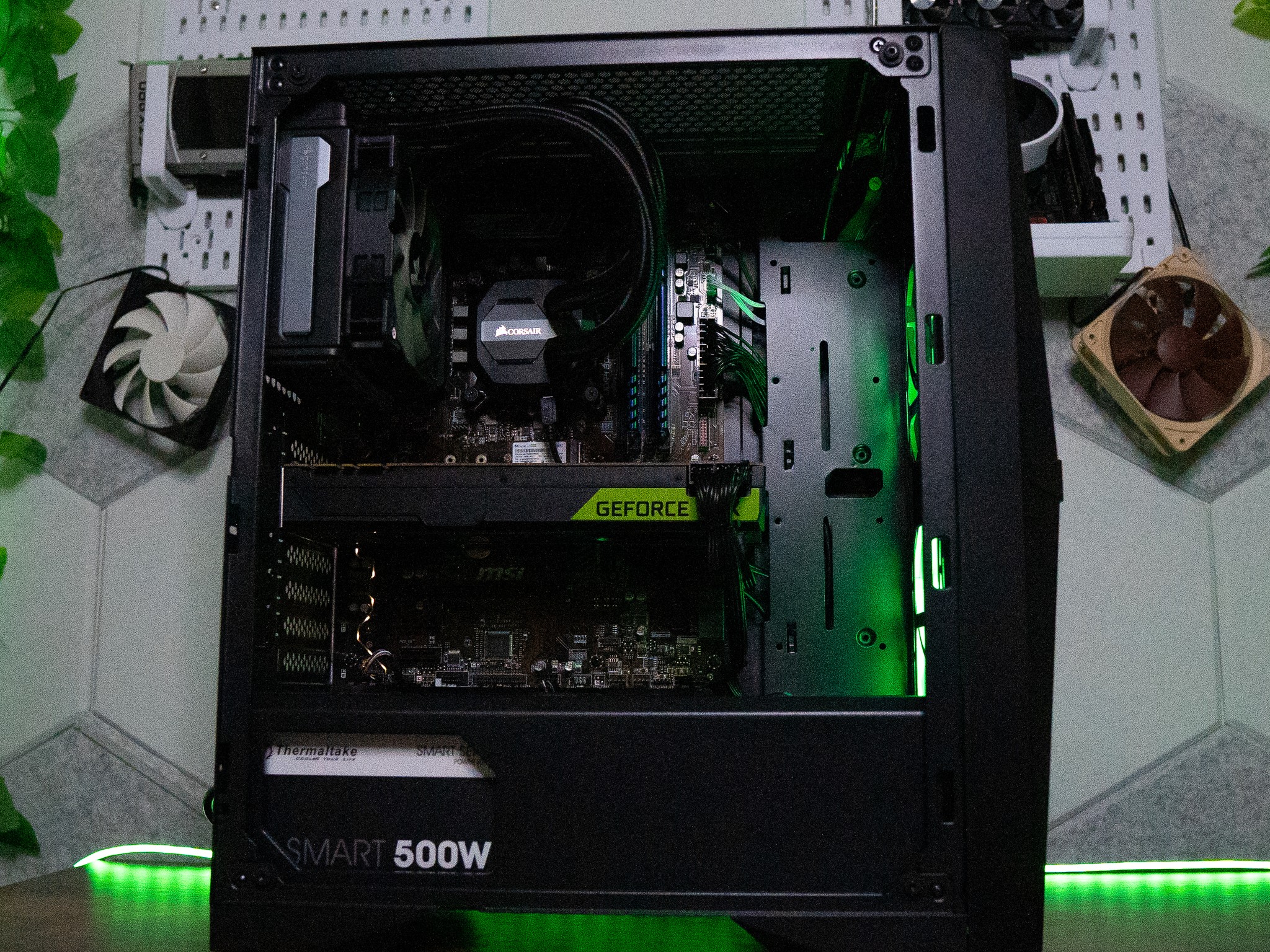🍃🍃 | GTX 1080Ti 11GB | INTEL i7 8700K | 32GB DDR4 RAM | 1TB | Mint Guardian