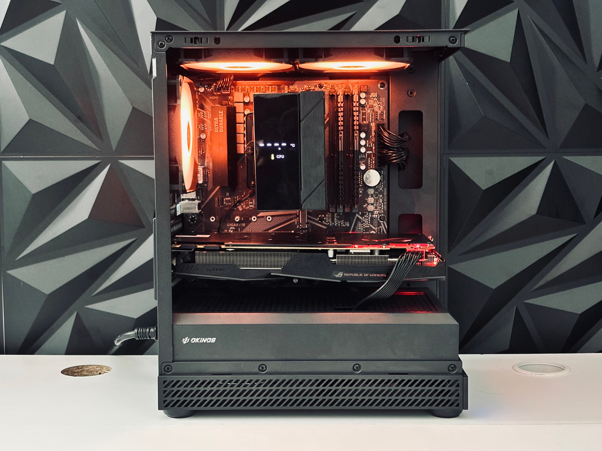 🧡🖤 Black Gaming PC - GTX 1070 / Ryzen 5 3600 / 16GB RAM  🖤🧡