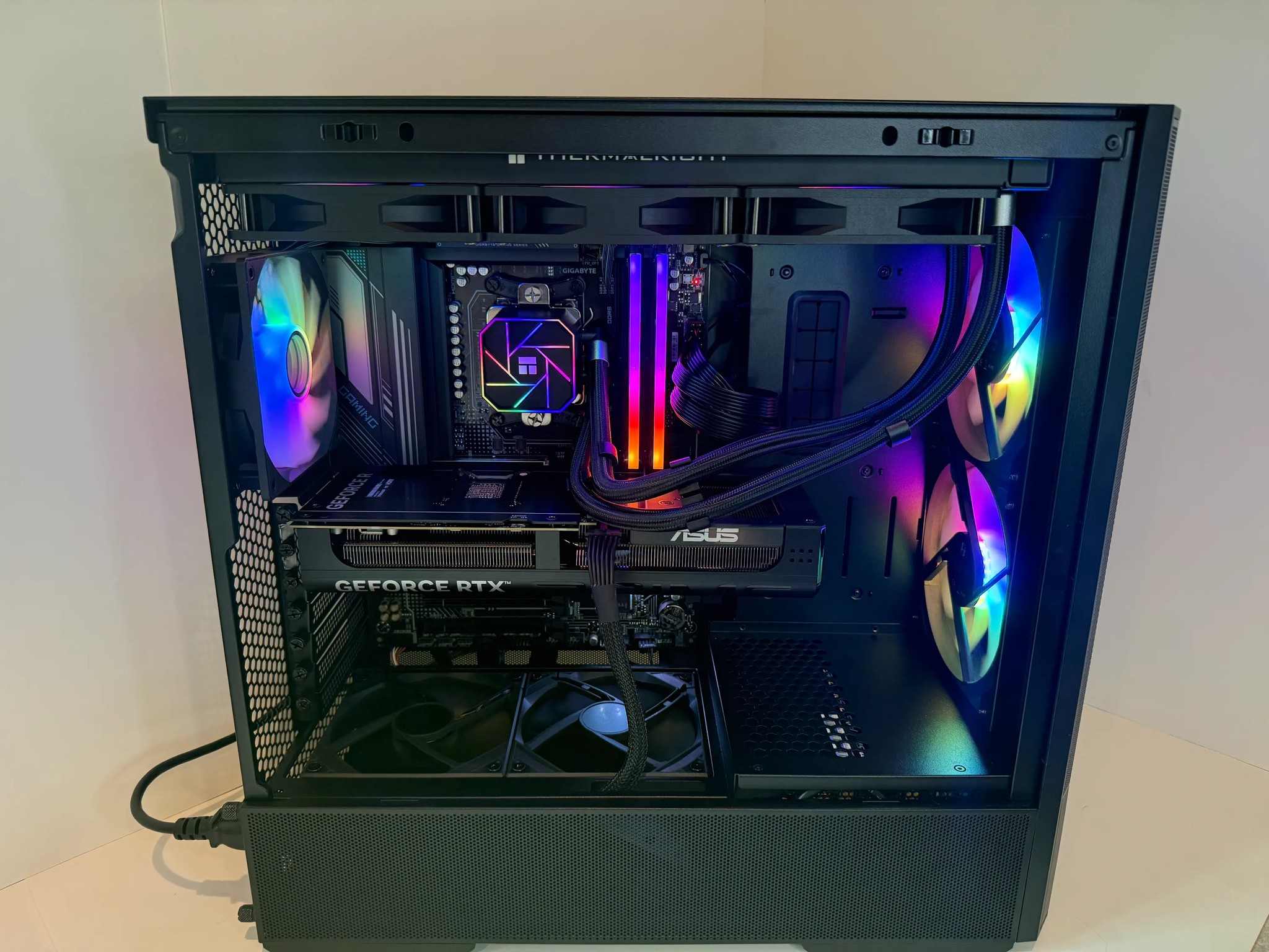 RTX 5070 |Ryzen 7 7700X Gaming PC | 1440p / 4K Ultra Ready