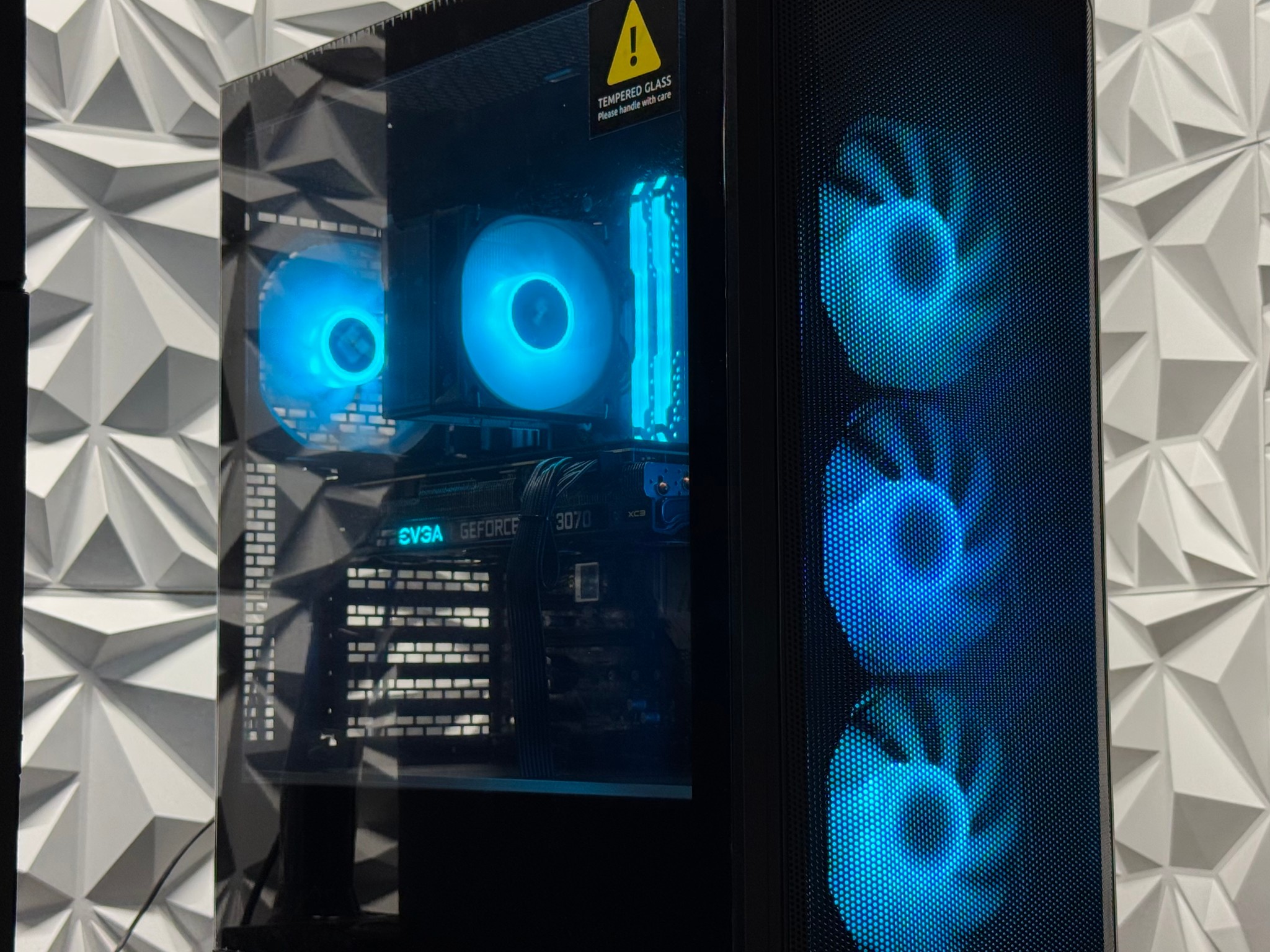 1080P/1440P Gaming pc / RTX 3070 / Ryzen 5 5600x / 16GB Ram / 512GB SSD / Fortnite / Warzone